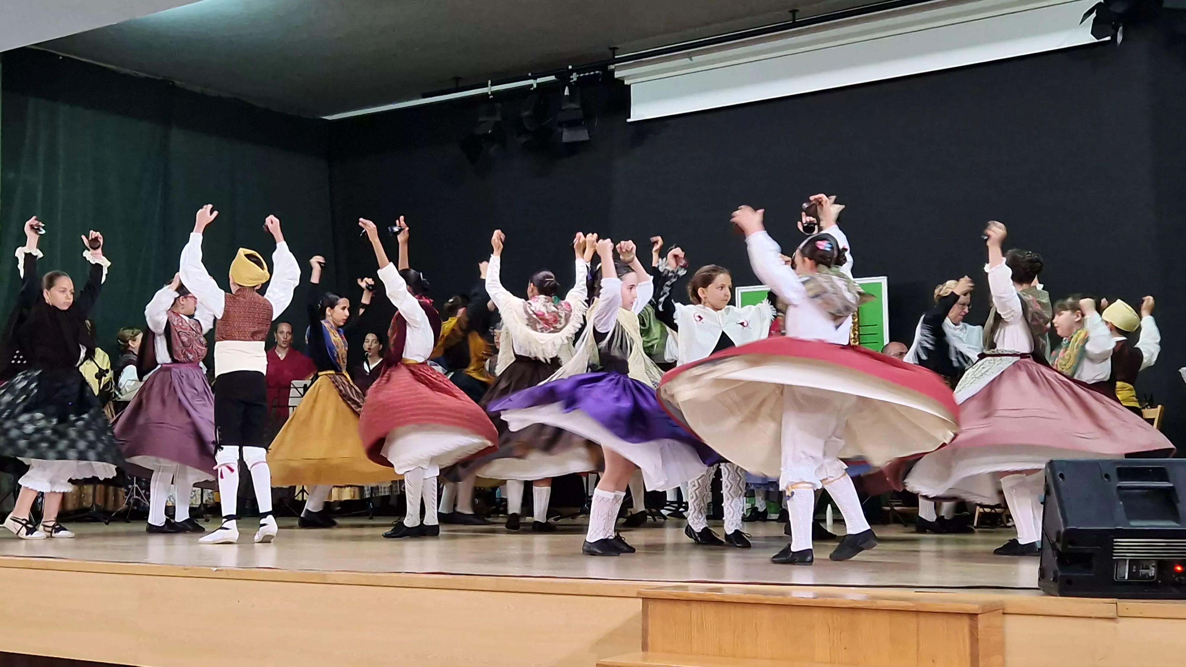 Final de curso 2024 2025 de la Escuela de Música y Folklore de Huesca.  Foto Myriam Martínez 