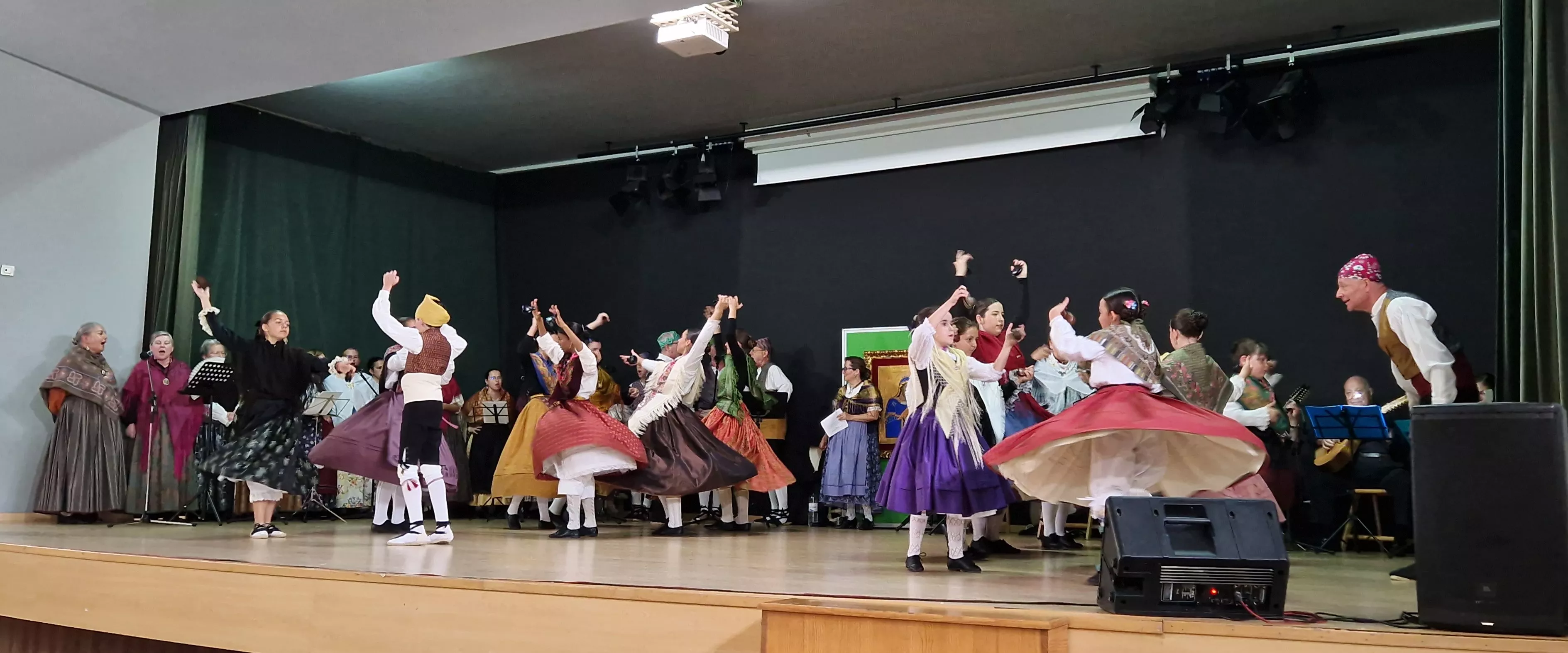 Final de curso 2024 2025 de la Escuela de Música y Folklore de Huesca.  Foto Myriam Martínez 