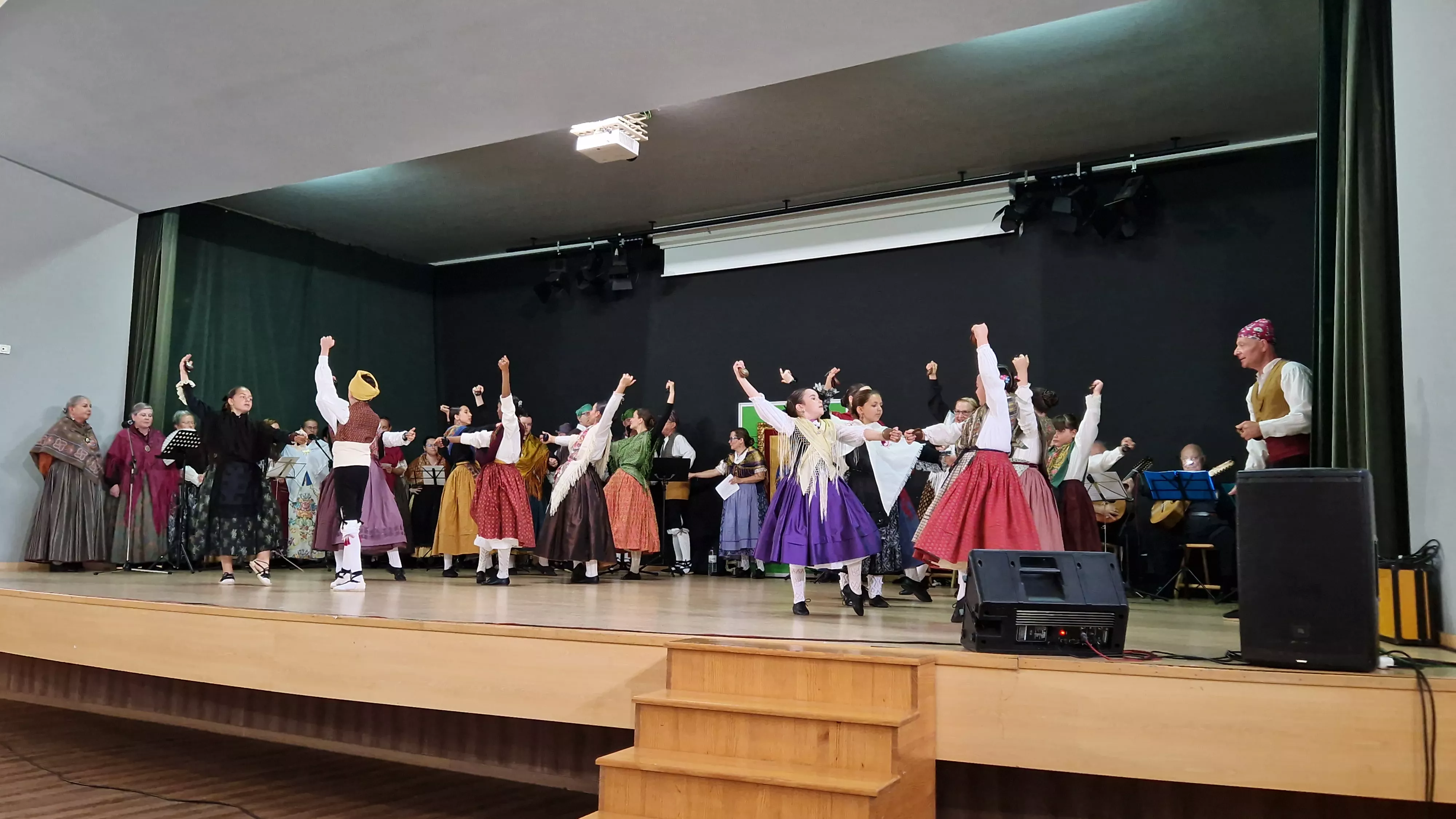 Final de curso 2024 2025 de la Escuela de Música y Folklore de Huesca.  Foto Myriam Martínez 