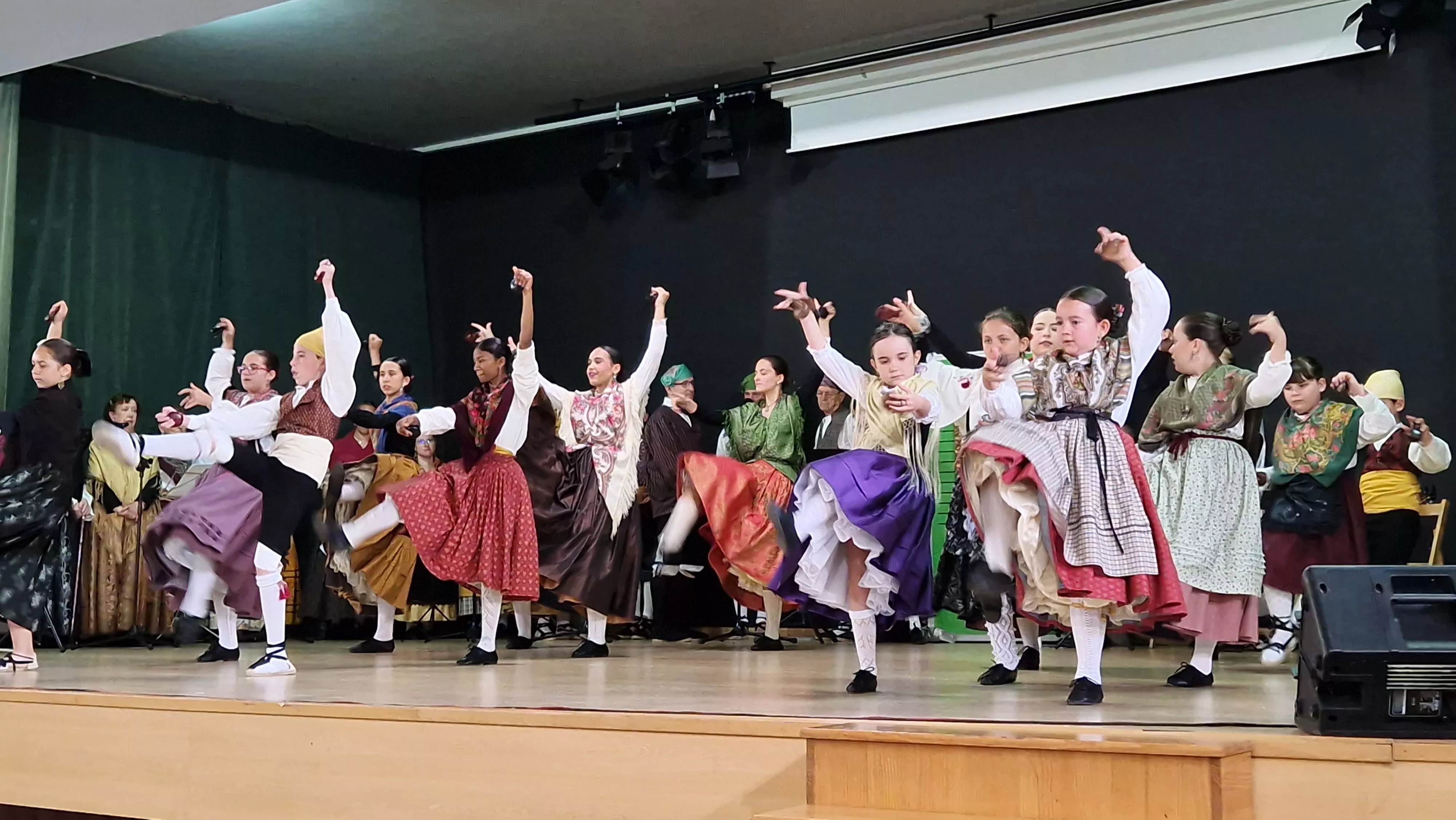 Final de curso 2024 2025 de la Escuela de Música y Folklore de Huesca.  Foto Myriam Martínez 