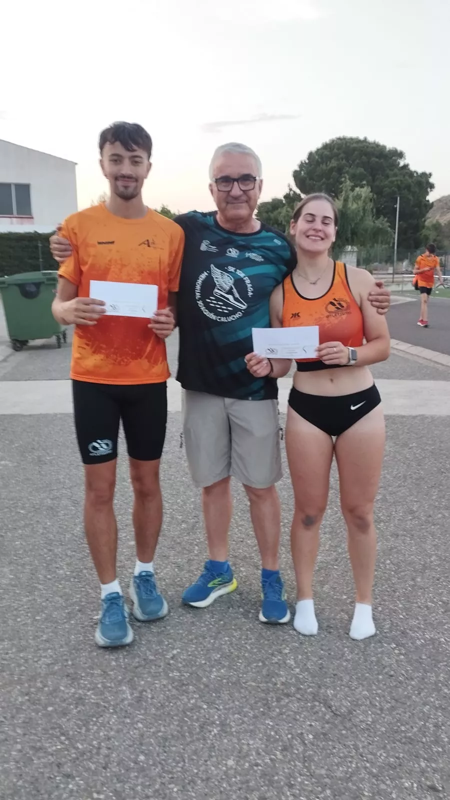 cec6cbf9 93d7 43af 928c 6af8ca8c8d1d