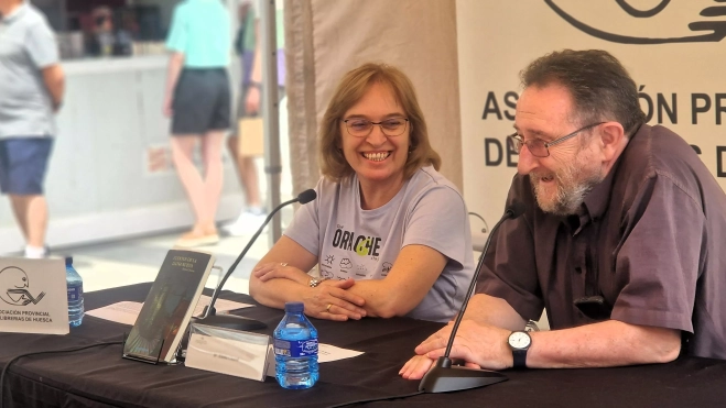 Elena Chazal y Chusé Aragüés. Foto Myriam Martínez Elena Chazal y Chusé Aragüés. Foto Myriam Martínez