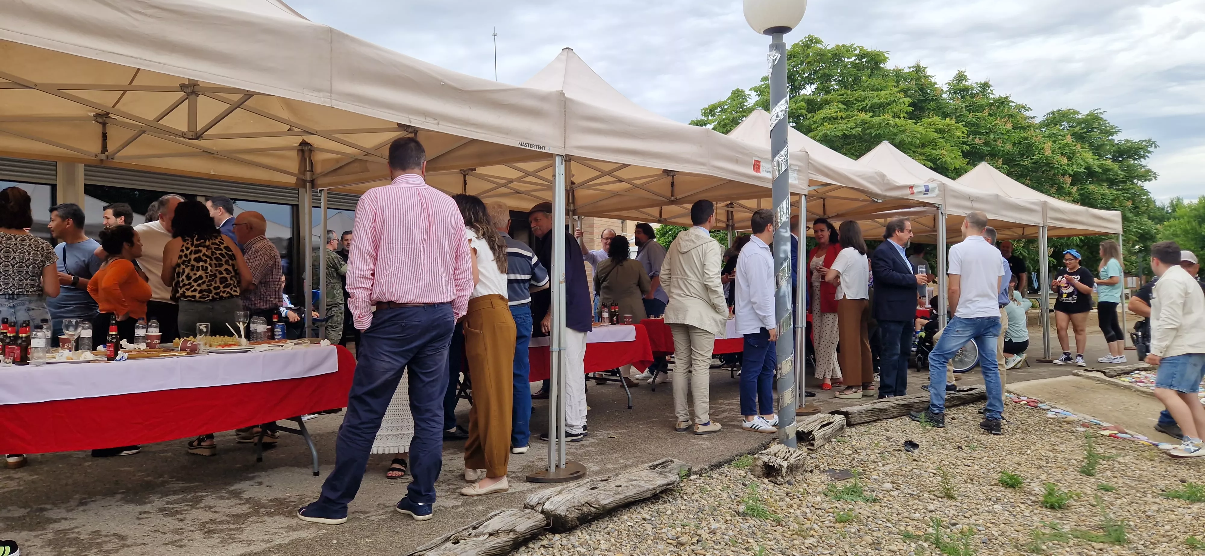 Almuerzo de agradecimiento por la 13º Marcha Aspace Huesca. Foto Myriam Martínez 