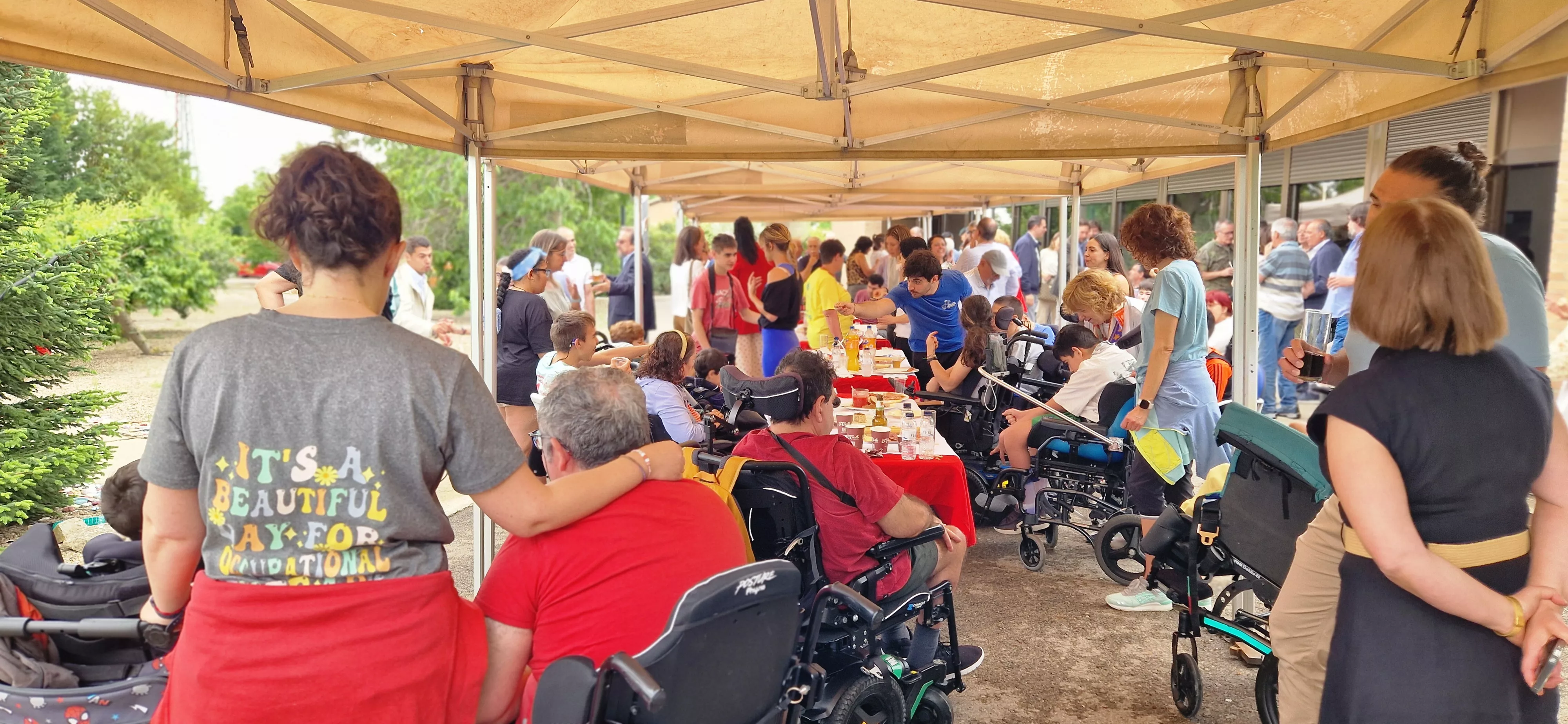 Almuerzo de agradecimiento por la 13º Marcha Aspace Huesca. Foto Myriam Martínez 