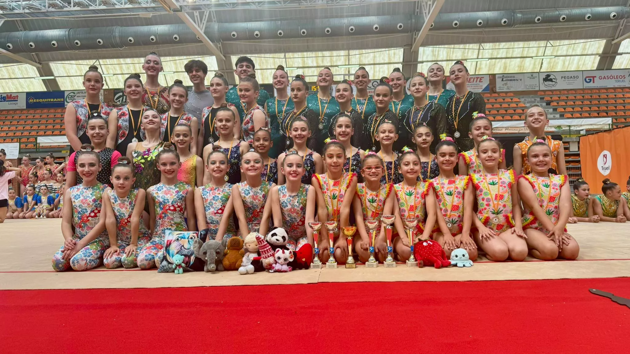 El Club 90 acaparó casi una veintena de medallas en Teruel.