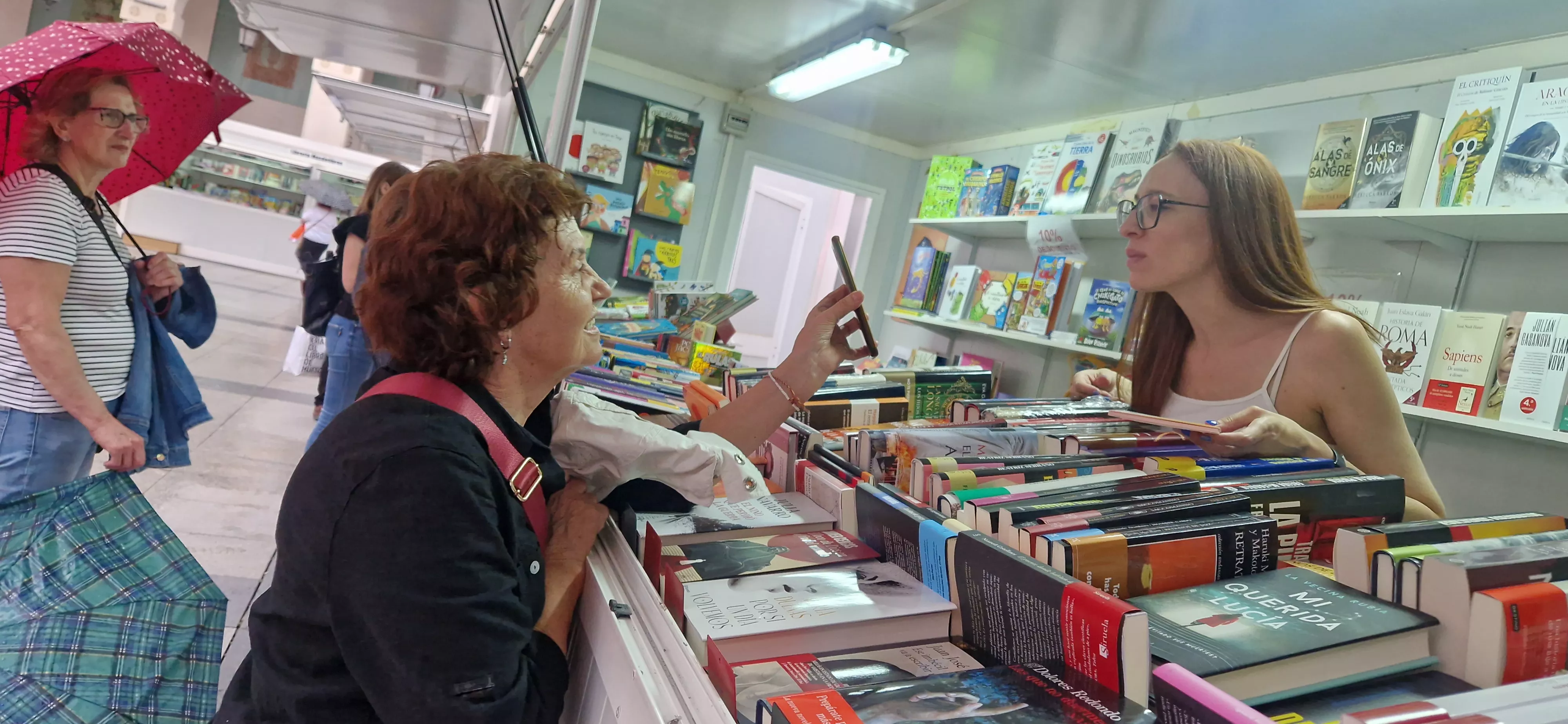 41 Feria del Libro de Huesca: lunes 2 de junio. Foto Myriam Martínez