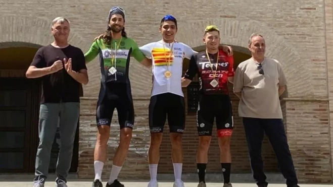 Román (1º) y Garcés (2º), doblete entre los élite del Campeonato de Aragón. Román (1º) y Garcés (2º), doblete entre los élite del Campeonato de Aragón.