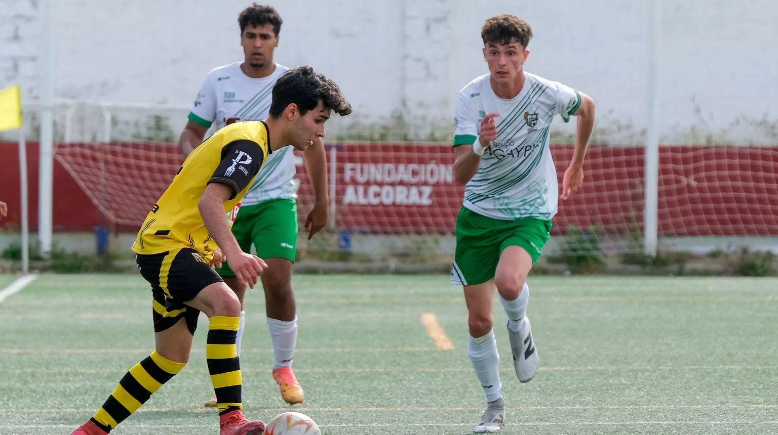 Foto de archivo de un partido del Peñas Oscenses eta temporada. Este es el calendario de Regional Preferente 2025/26. Foto: Alejandro Sanagustín