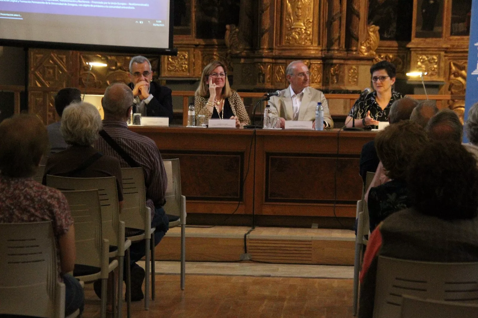 Clausura del curso académico de la Universidad de la Experiencia de Huesca. Foto Carlos Neofato