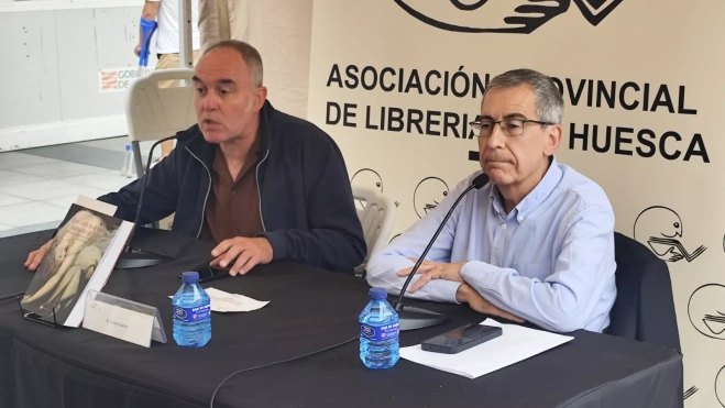 Chesús Yuste y Carlos Garcés. Foto Ana Mora Chesús Yuste y Carlos Garcés. Foto Ana Mora