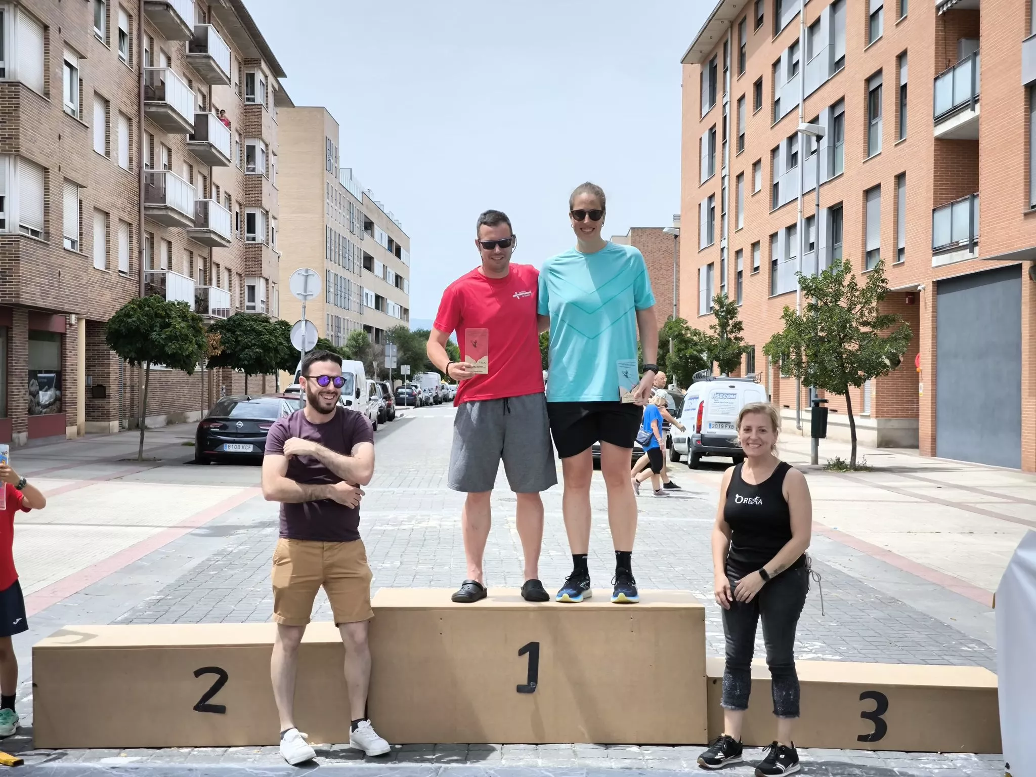 Los Javieres Iván Jaime y Nacho Dapena en el Oreka Marcha Nórdica de Ansoain