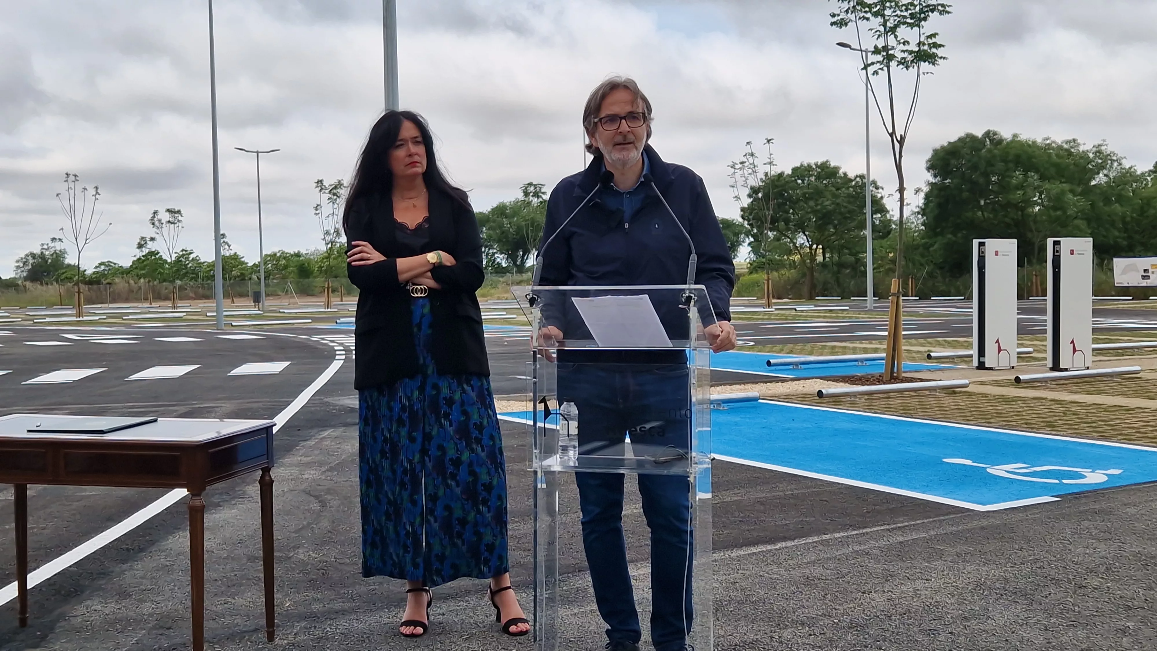 Rodríguez y Orduna. Puesta en servicio del parquin de Pilar Lorengar. Foto Myriam Martínez 