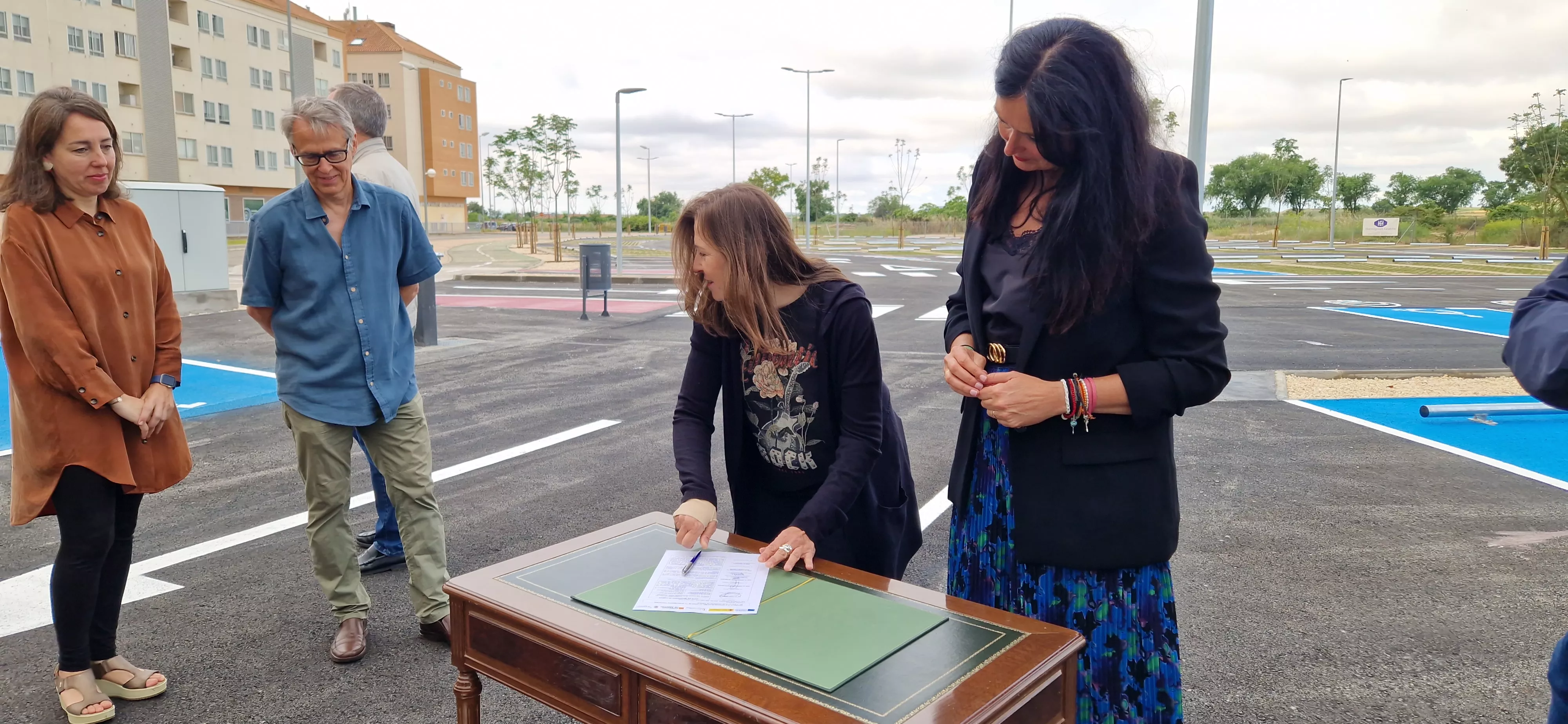 Puesta en servicio del parquin de Pilar Lorengar. Foto Myriam Martínez 