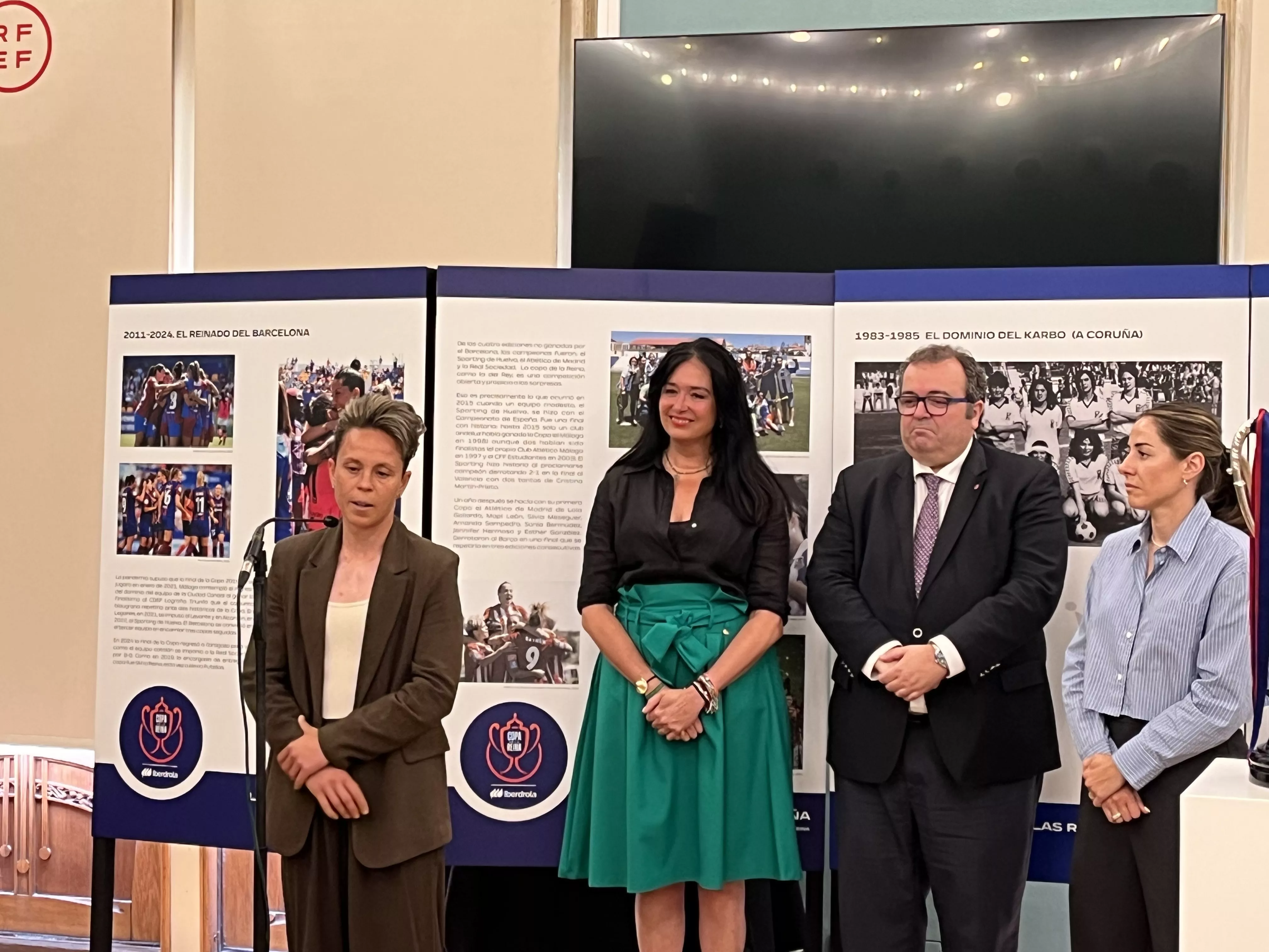 Llegada de la Copa de la Reina a Huesca. Foto: Adri Mora