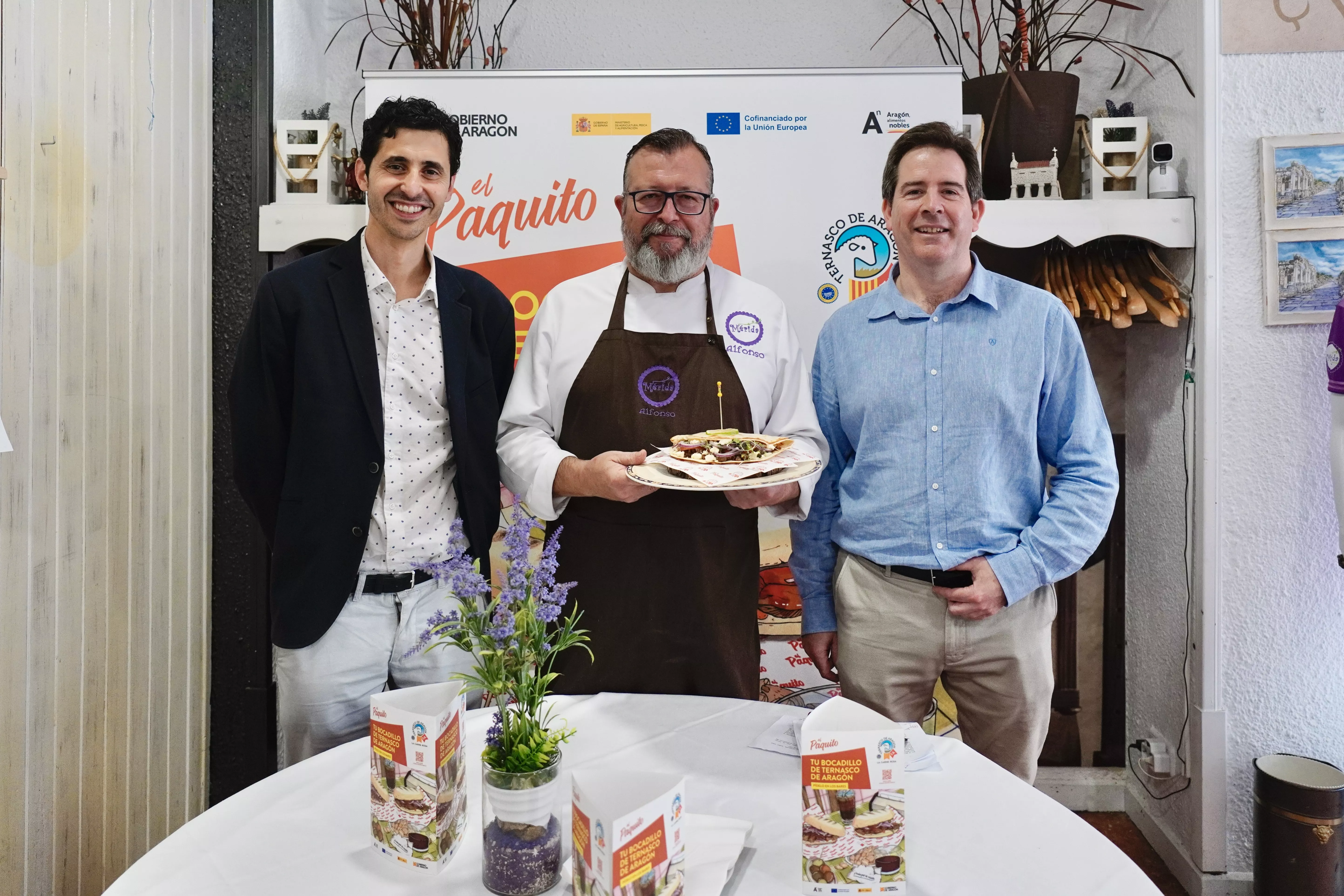 Pablo Villacampa, Alfonso Bielsa y Patricio Pérez en la presentación del concurso de Paquitos de Ternasco