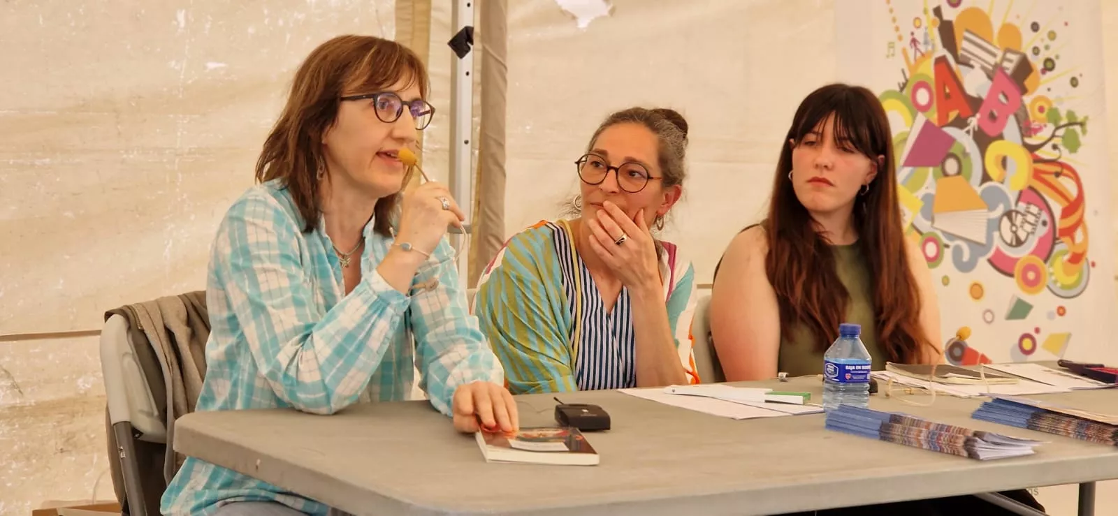 Encuentro de clubes de lectura en la Feria del Libro de Huesca. Foto Myriam Martínez