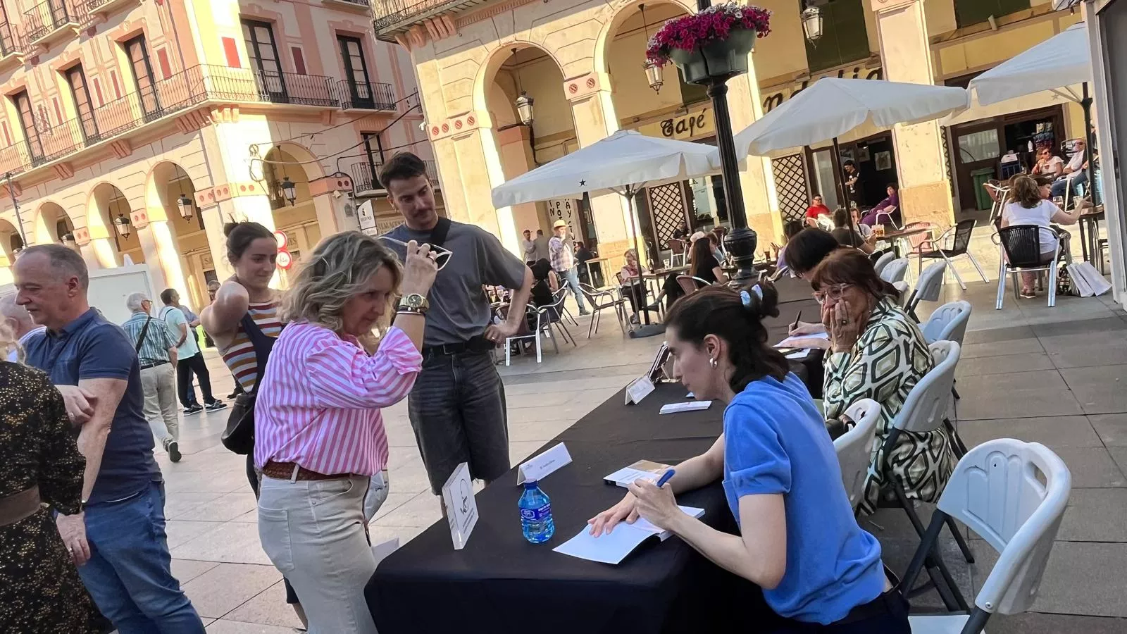 Sandra Blasco en la Feria del Libro. Foto Mercedes Manterola