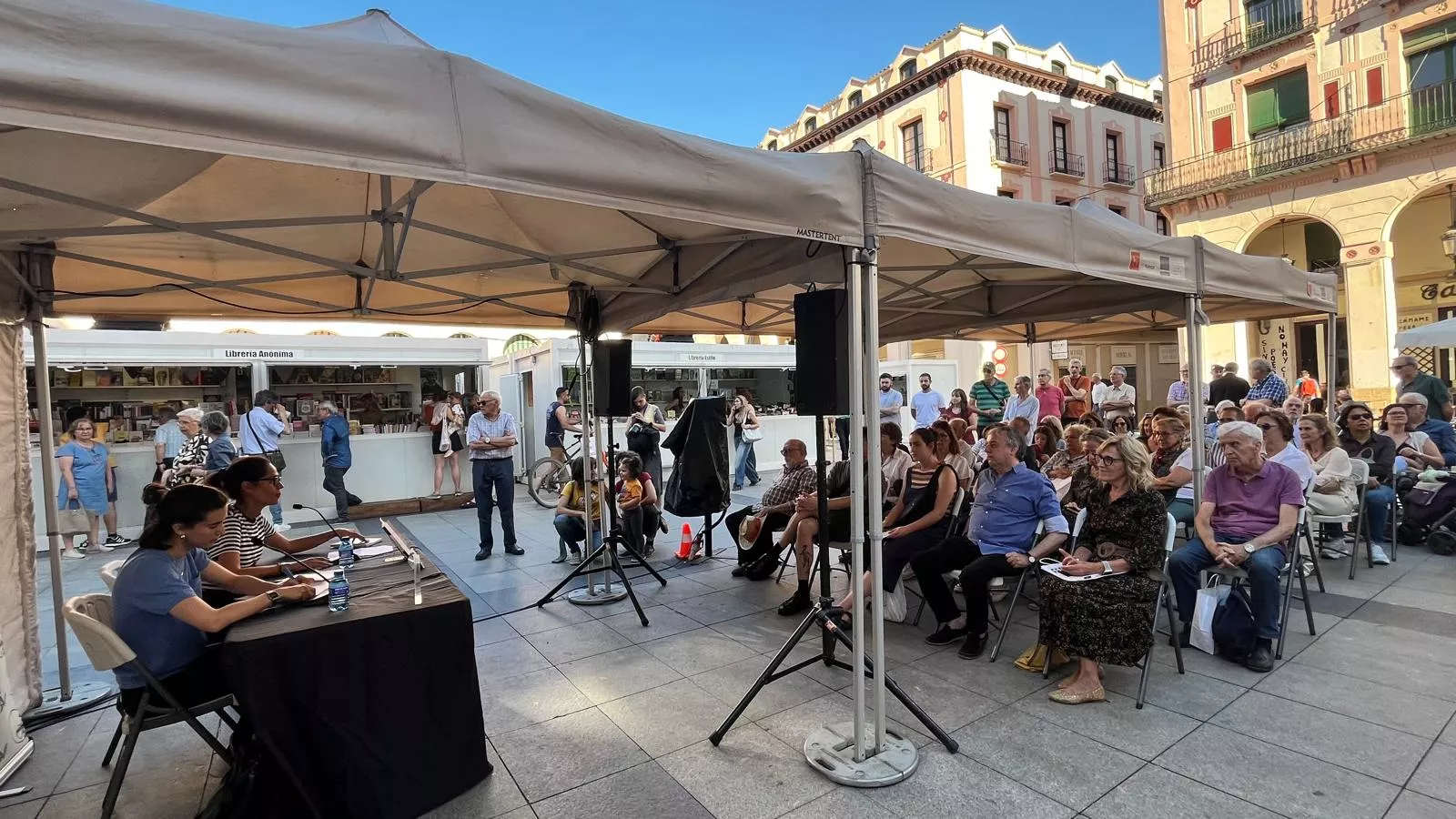 Presentación del libro de Sandra Blasco. Foto Mercedes Manterola
