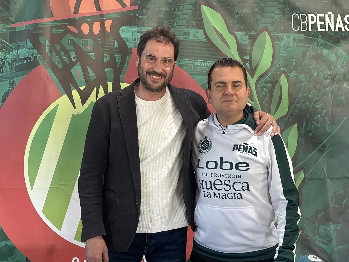 Fernando Lascorz y Rafa Sanz, presidente y entrenador del Club Baloncesto Peñas