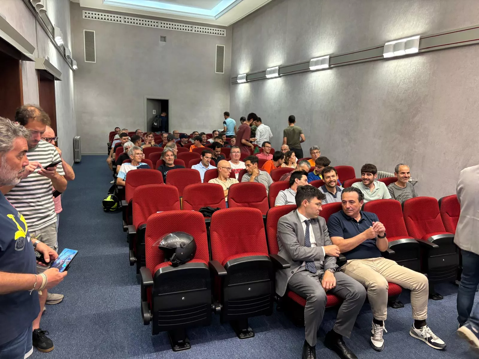 Presentación CC Hinaco Monzón