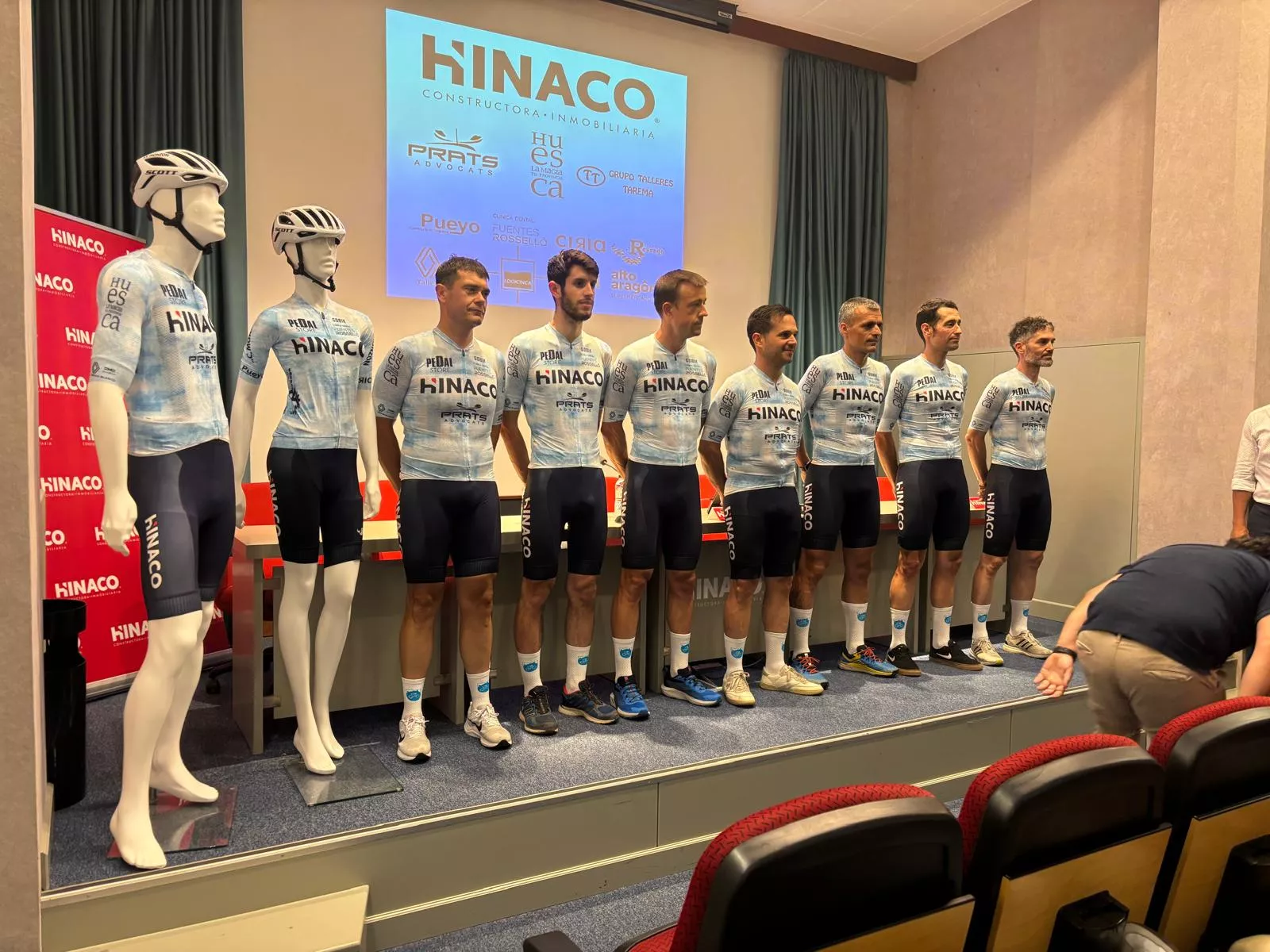 Presentación CC Hinaco Monzón