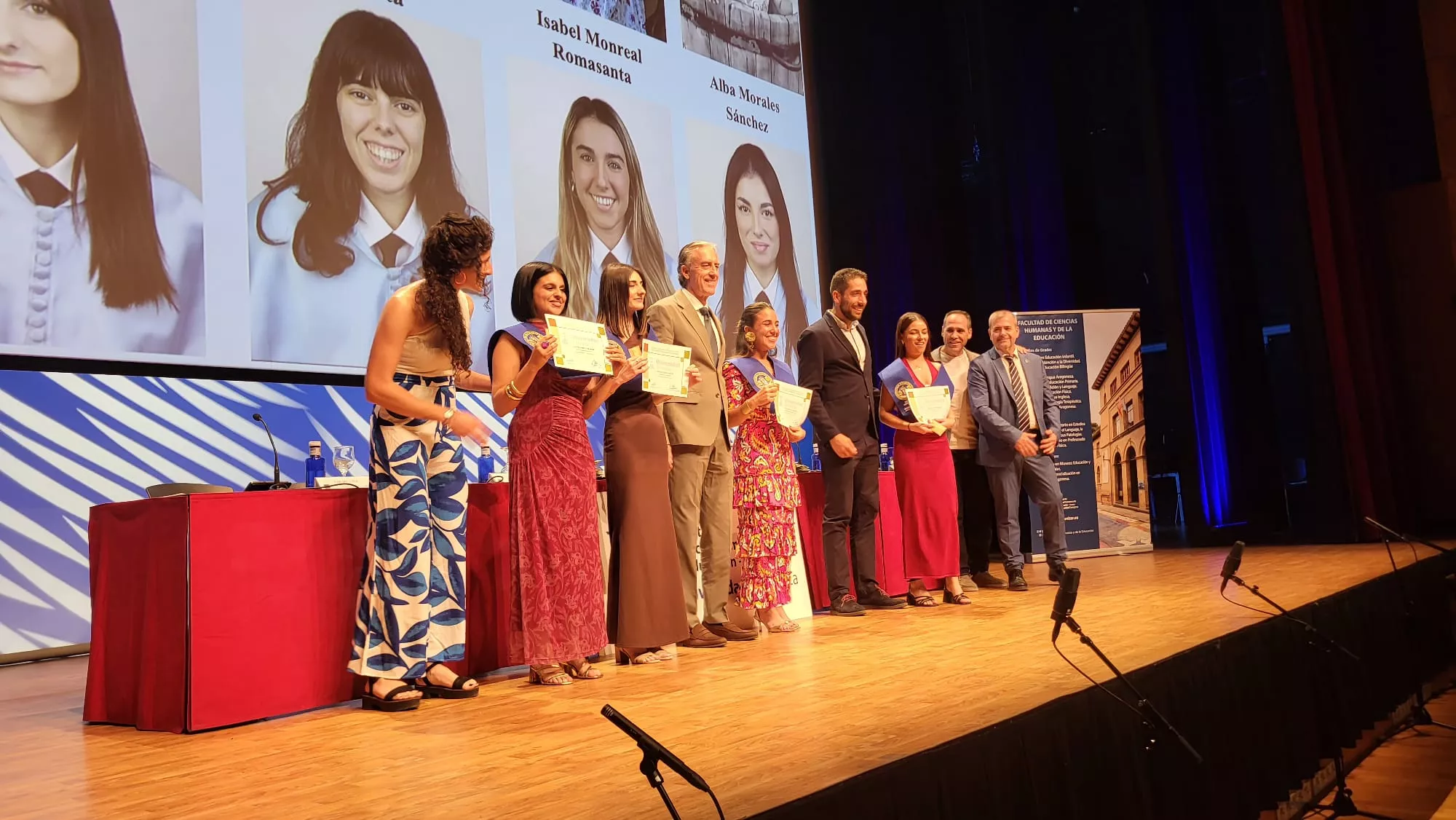 Graduación Facultad de Ciencias Humanas y de la Eduación. Foto Javier García Antón