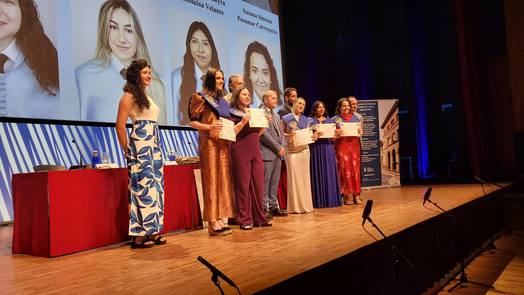 Graduación Facultad de Ciencias Humanas y de la Eduación. Foto Javier García Antón
