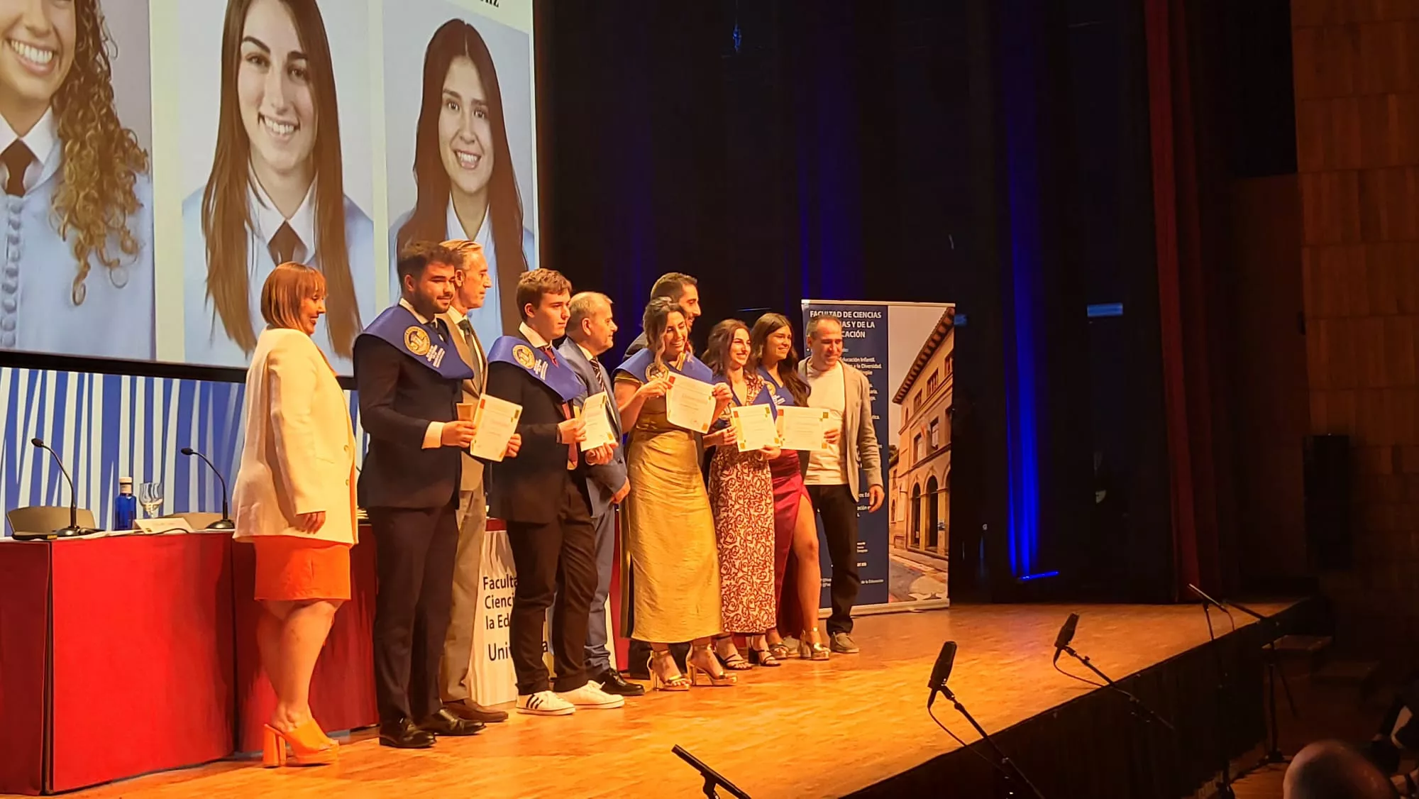 Graduación Facultad de Ciencias Humanas y de la Eduación. Foto Javier García Antón
