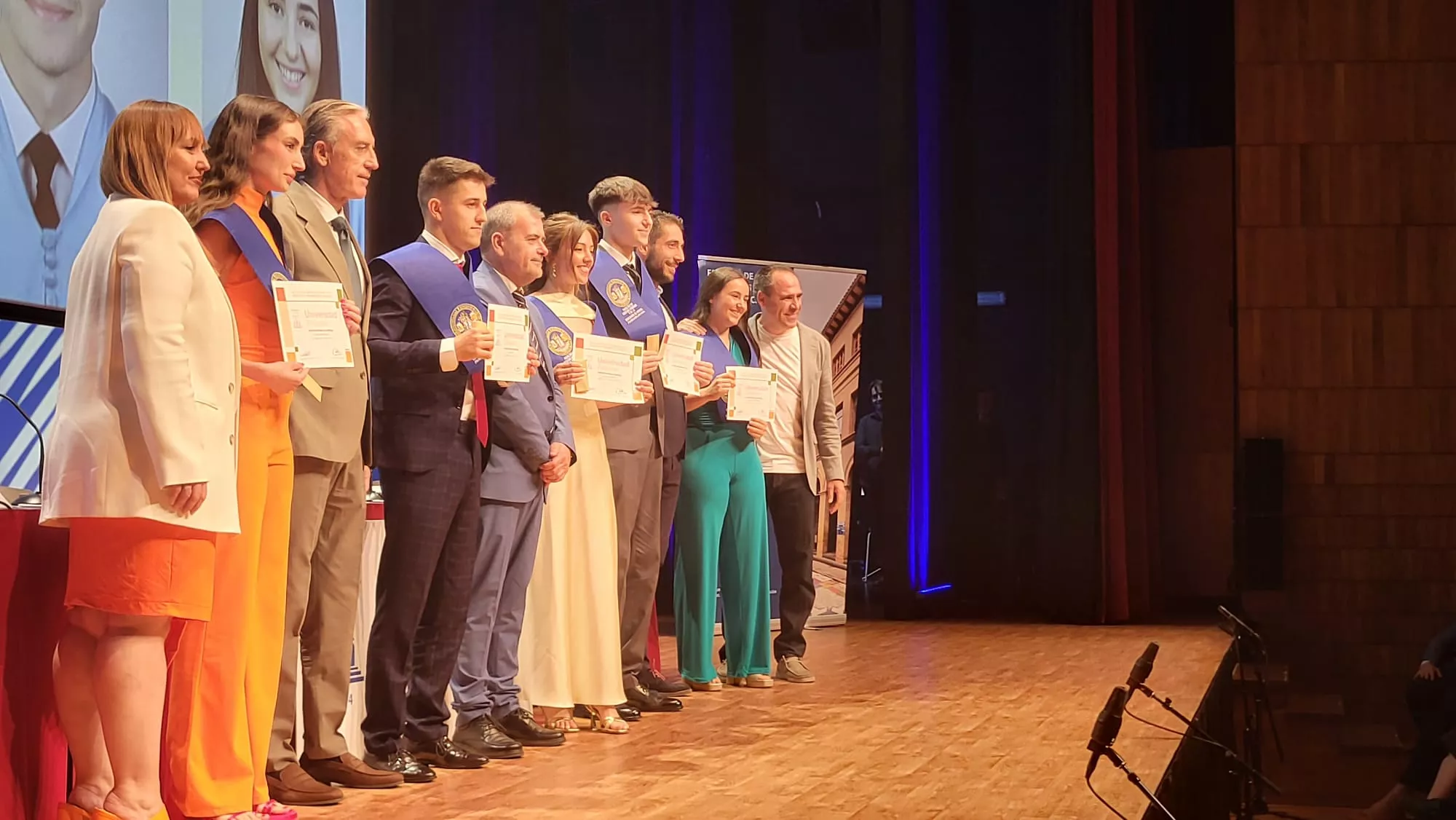 Graduación Facultad de Ciencias Humanas y de la Eduación. Foto Javier García Antón