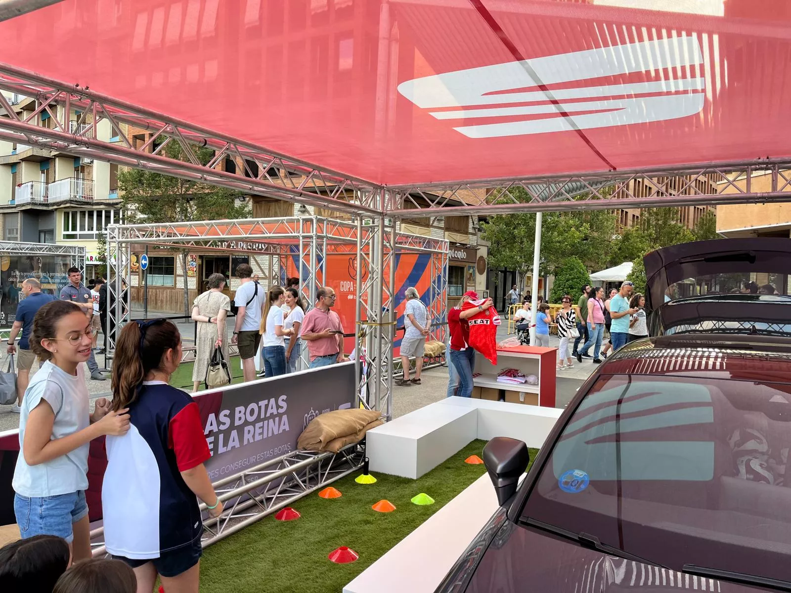 Fan Zone en la plaza San Antonio. Foto: Adri Mora