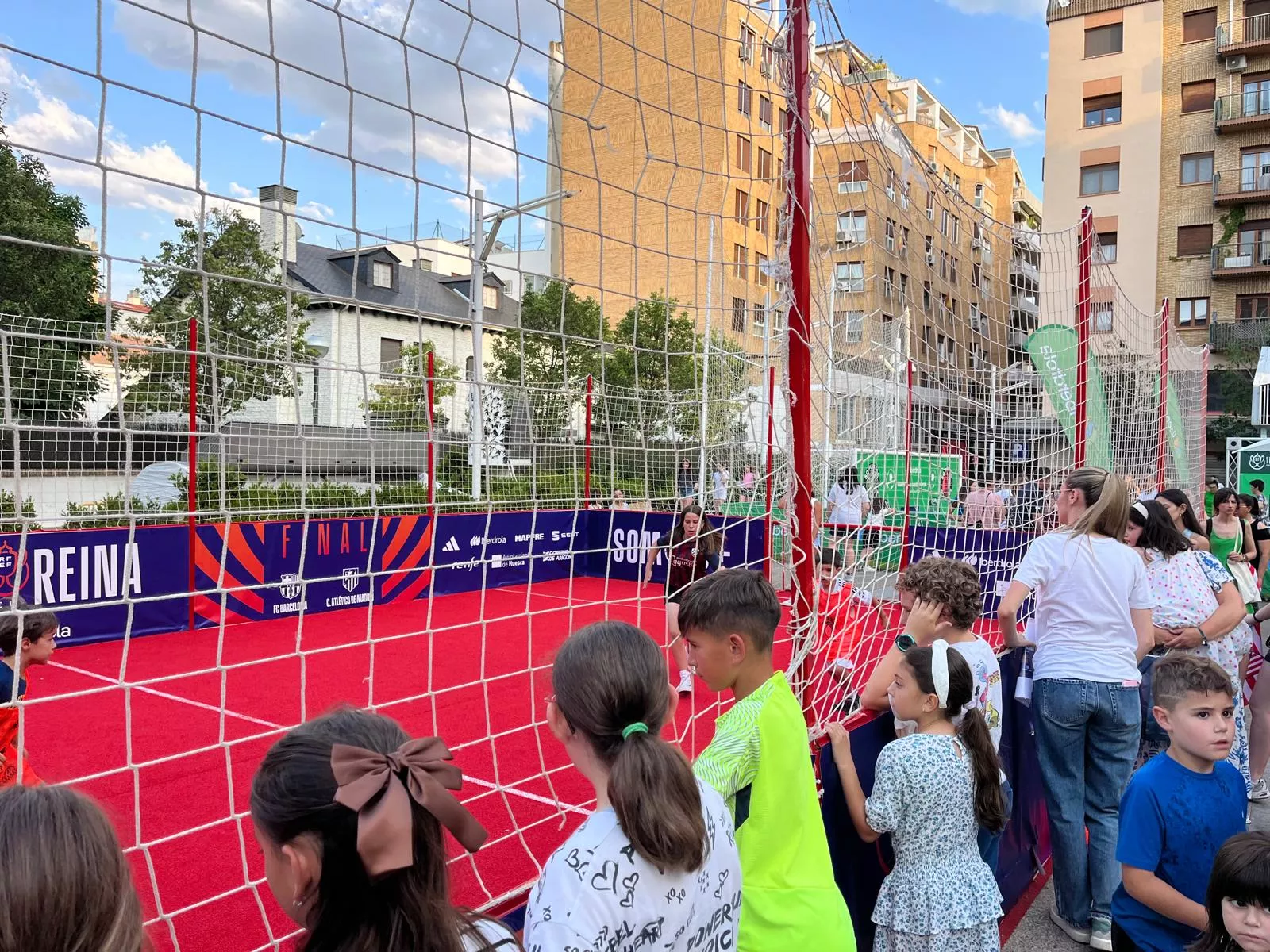 Fan Zone en la plaza San Antonio. Foto: Adri Mora