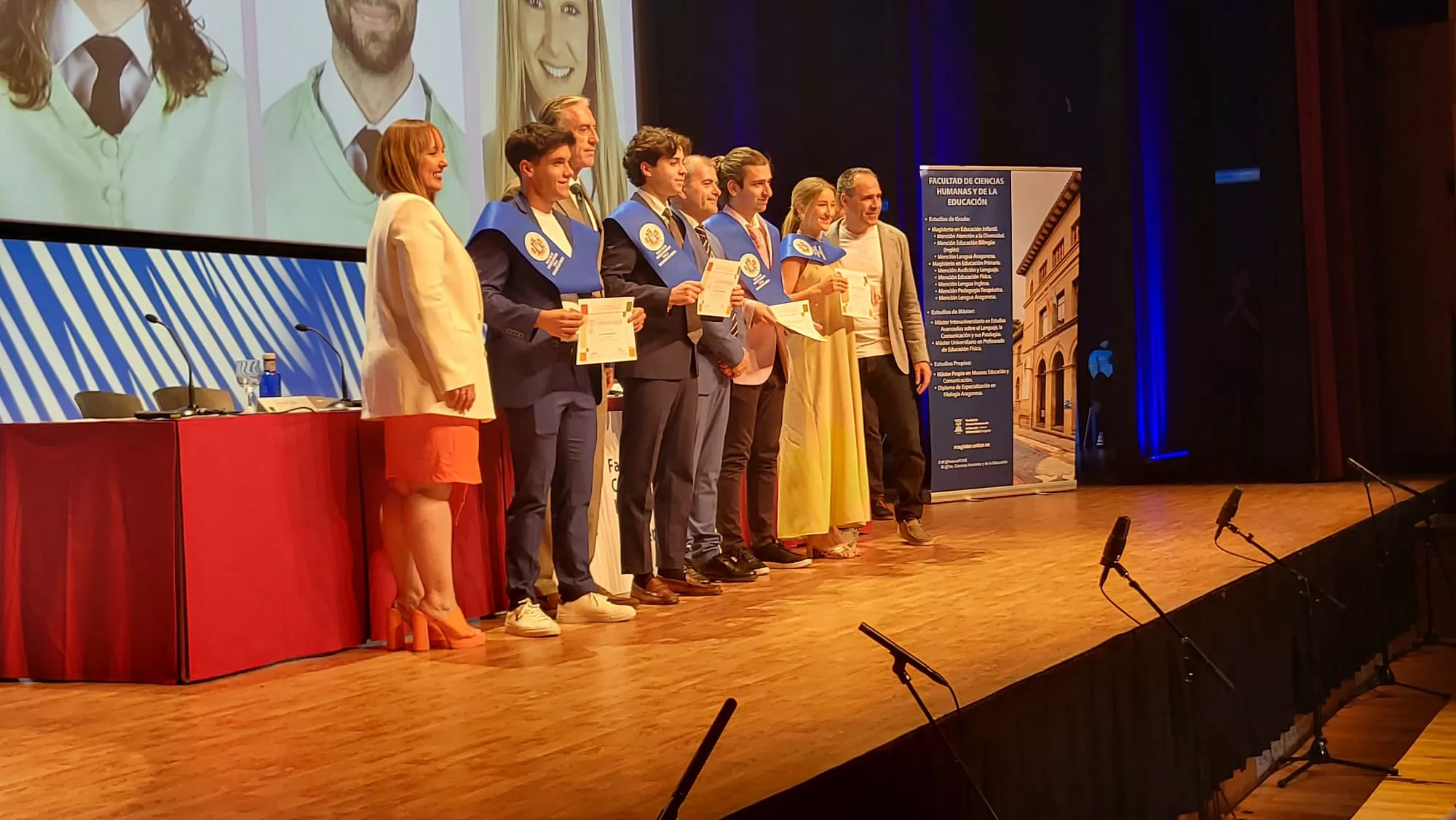 Graduación Facultad de Ciencias Humanas y de la Eduación. Foto Javier García Antón