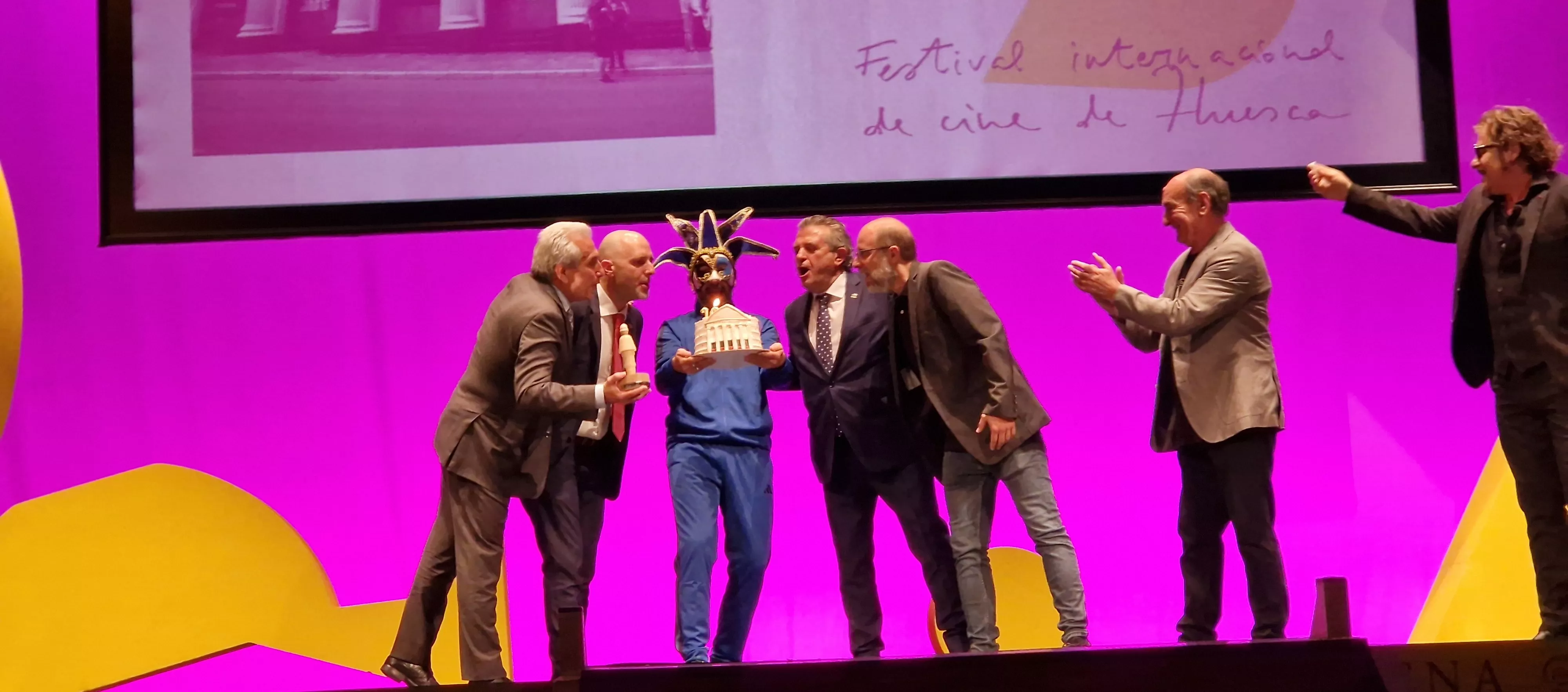 Premio Danzante de Honor para el Teatro Olimpia. Foto Myriam Martínez