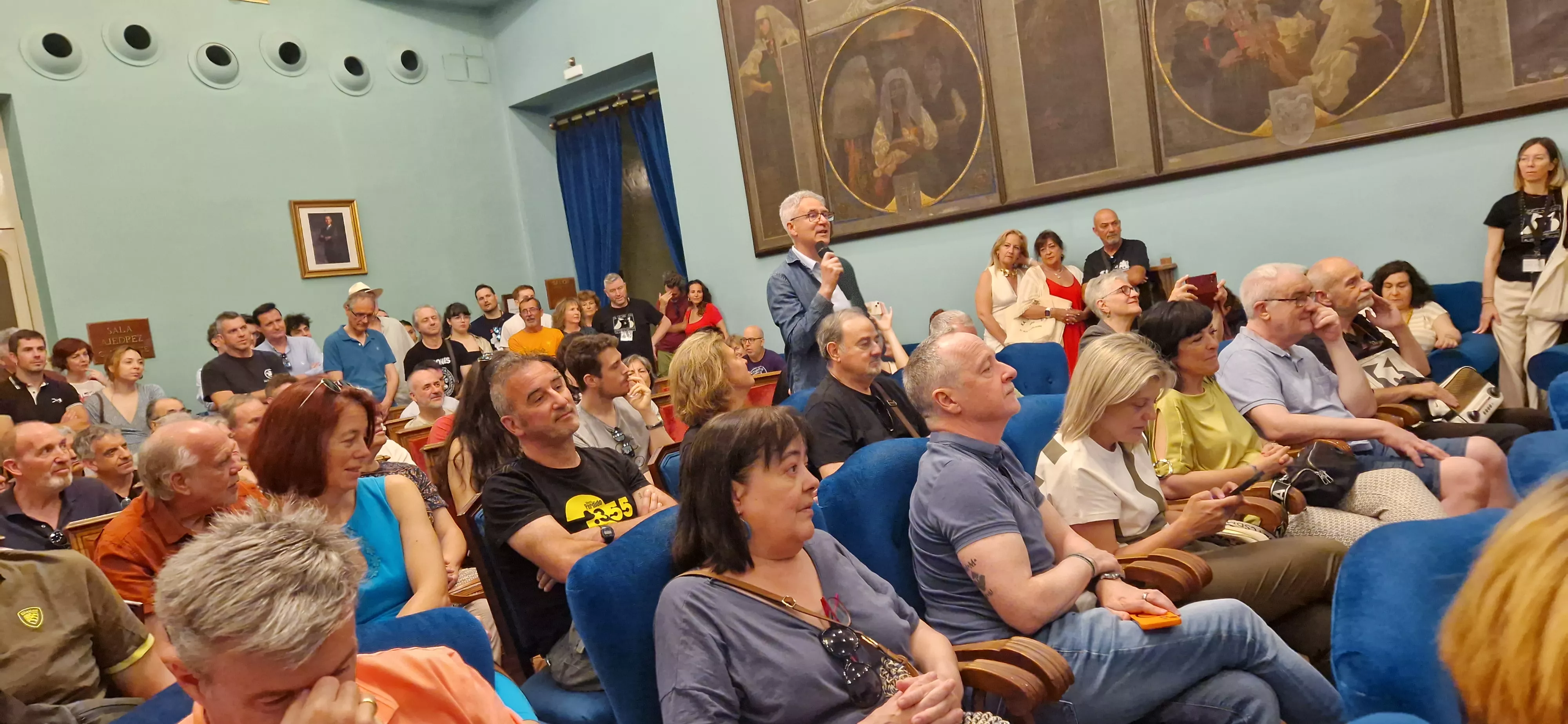 Stewart Copeland y Pablo Aragüés en el Festival de Cine de Huesca. Foto Myriam Martínez