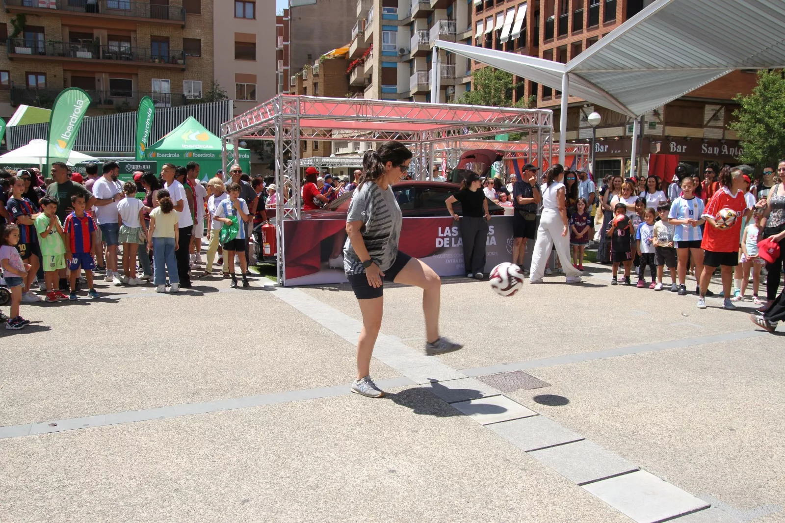 Fan Zone este sábado en Huesca. Foto Carlos Neofato