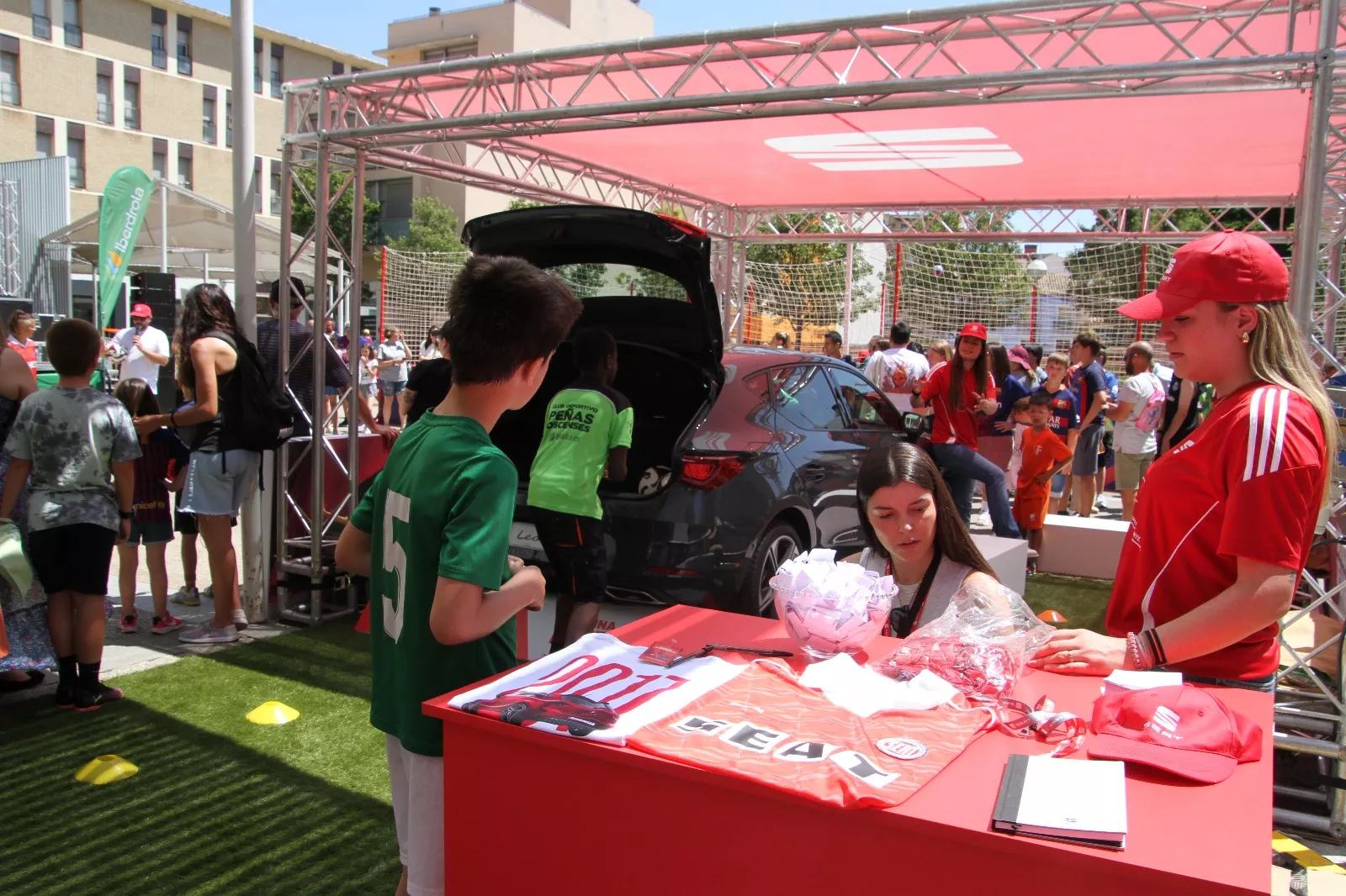 Fan Zone este sábado en Huesca. Foto Carlos Neofato