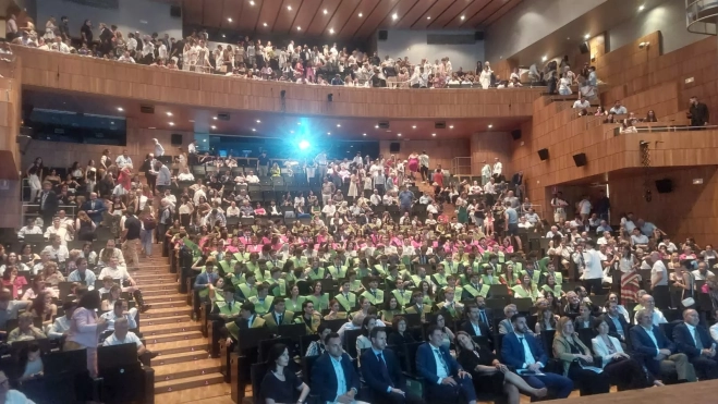 Abarrotado Palacio de Congresos Abarrotado Palacio de Congresos