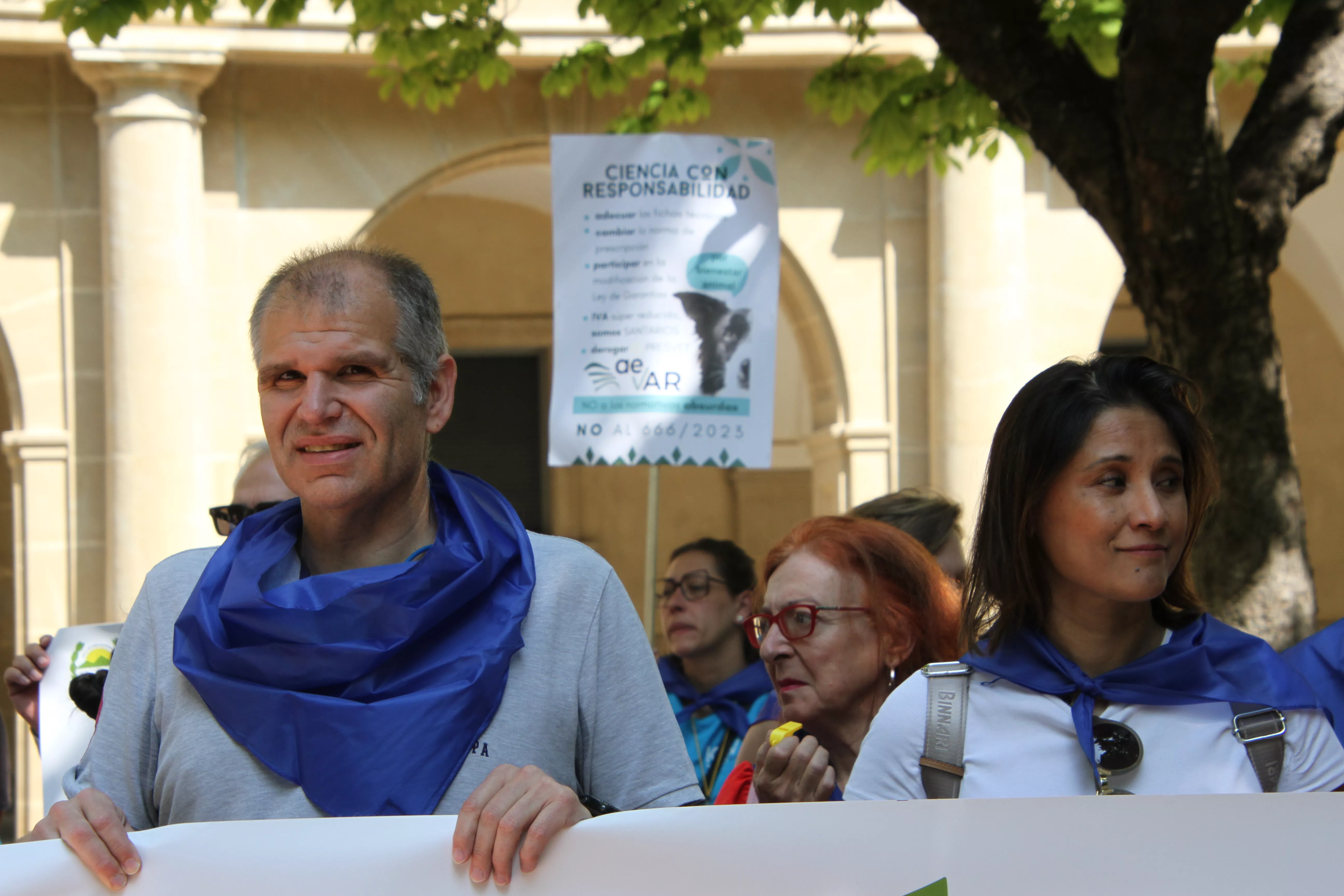 Manifestación de los veterinarios en Huesca. Foto Carlos Neofato