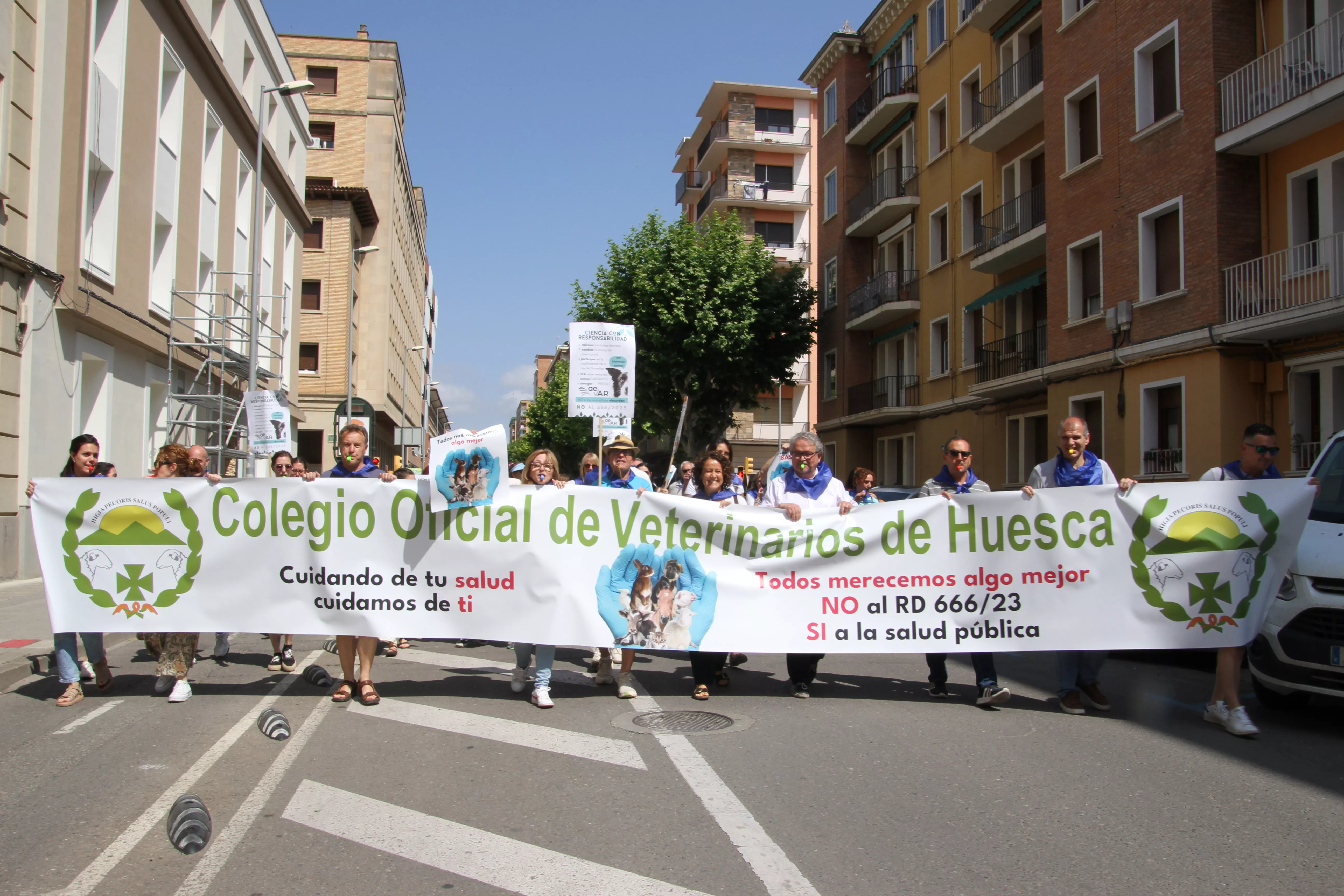 Manifestación de los veterinarios en Huesca. Foto Carlos Neofato