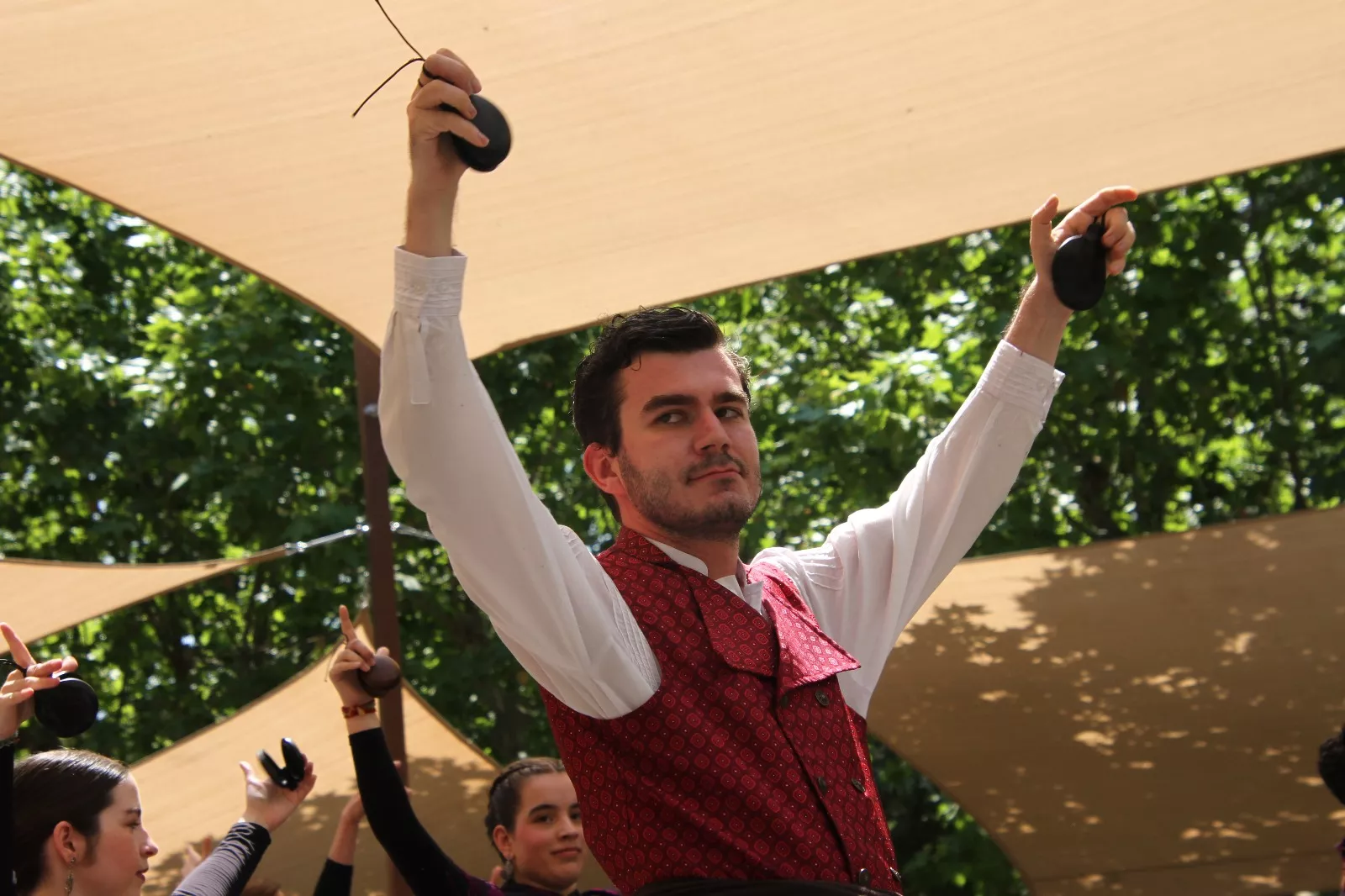 Fin de curso del Grupo Folklórico San Lorenzo. Foto Carlos Neofato