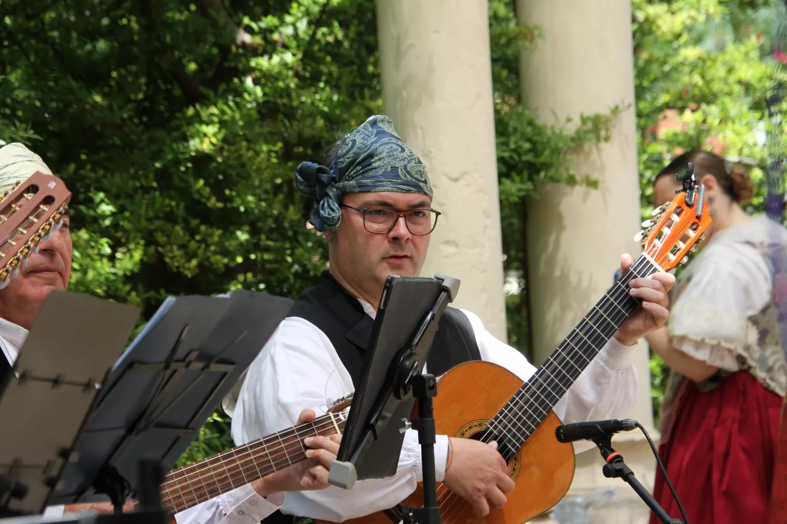 Fin de curso del Grupo Folklórico San Lorenzo. Foto Carlos Neofato 