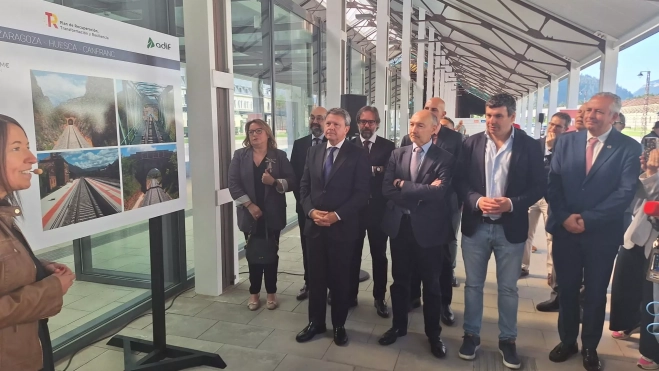 Explicación de los trabajos de remodelación de la línea. Explicación de los trabajos de remodelación de la línea.