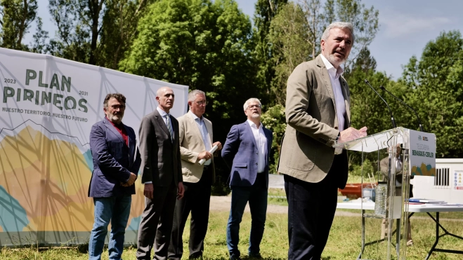 Jorge Azcón durante su intervención.