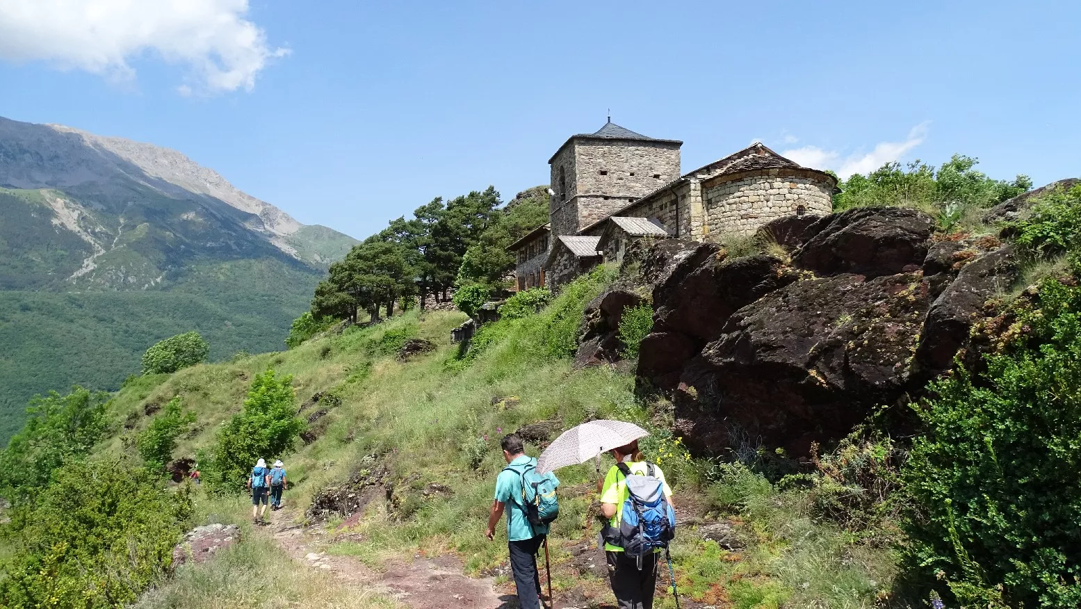 Por San Andrés de Sos. Foto Alfredo Zazo