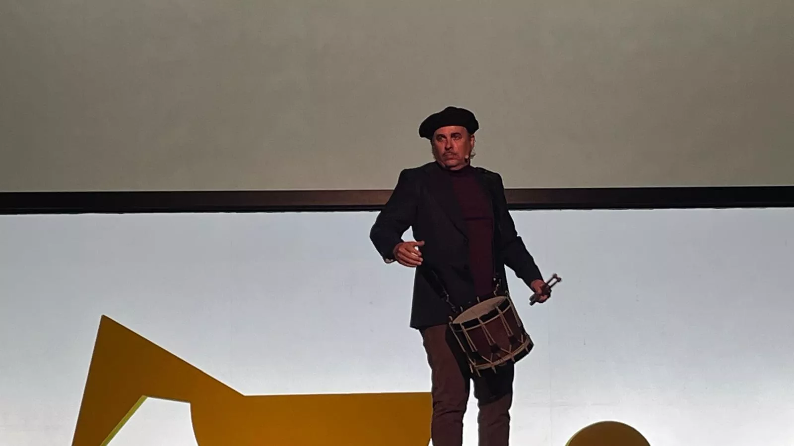 Charo López, Premio Luis Buñuel del Festival de Cine de Huesca. Mercedes Manterola