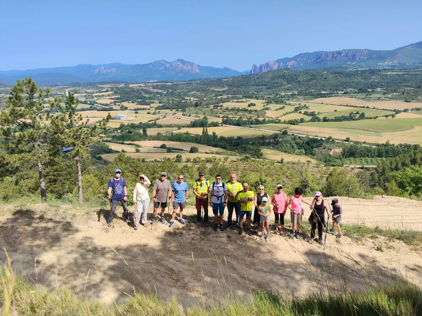 Inauguración del Sendero del Voluntariado de Ayerbe.