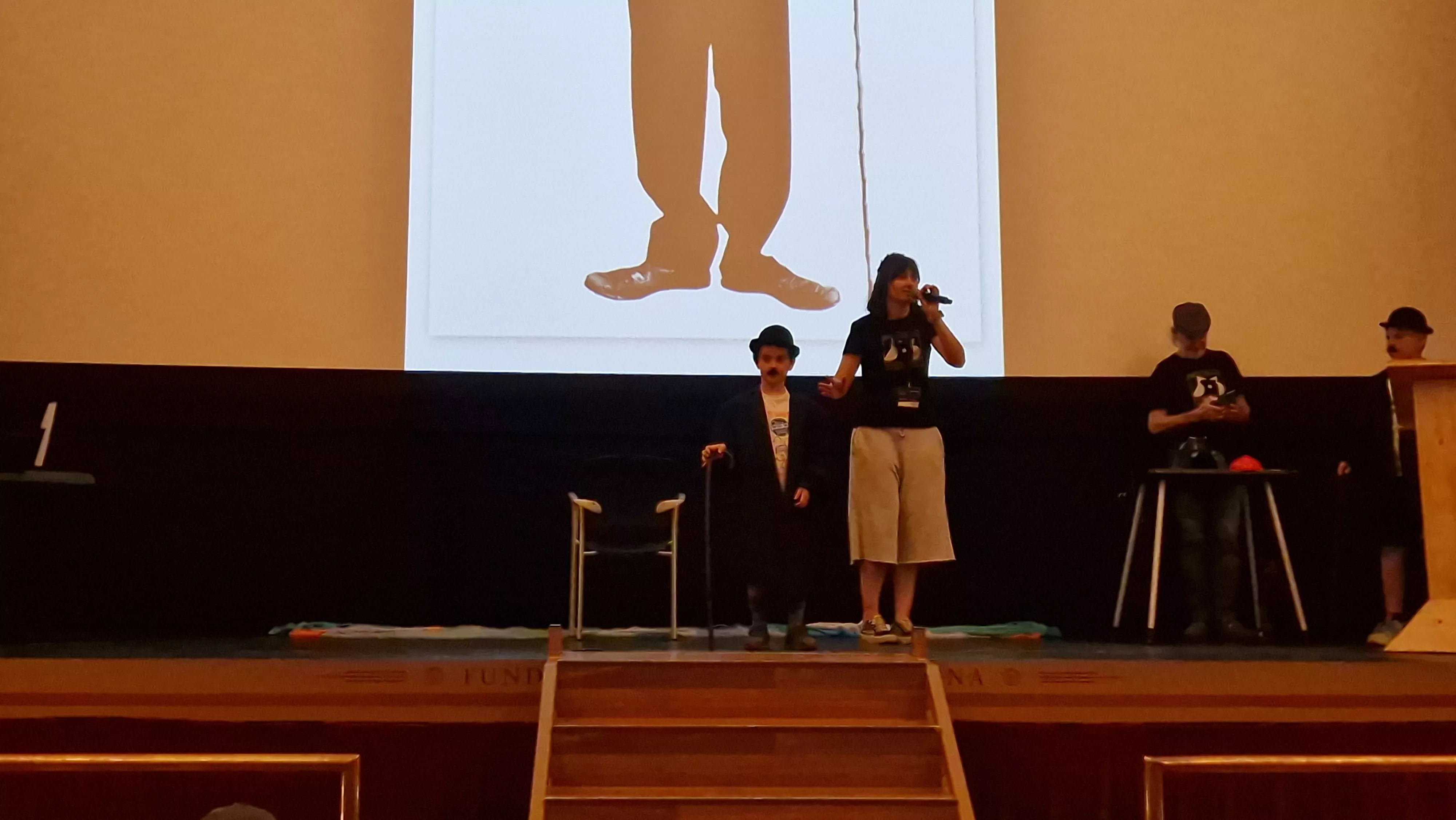 Sección niños al festival. Foto Myriam Martínez