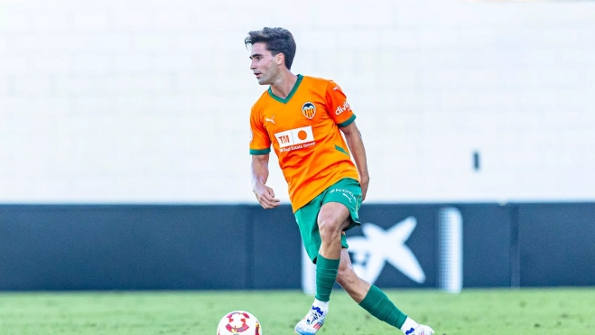 GXnU8hKWoAAfA01 GXnU8hKWoAAfA01