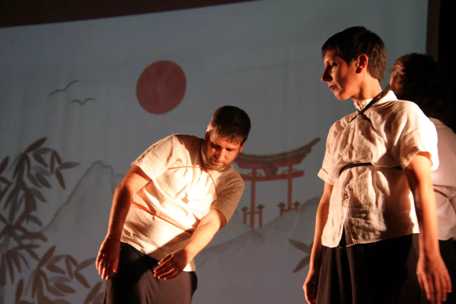 Grupo de danza de Nuria Bolea en la Muestra Joven. Foto Carlos Neofato