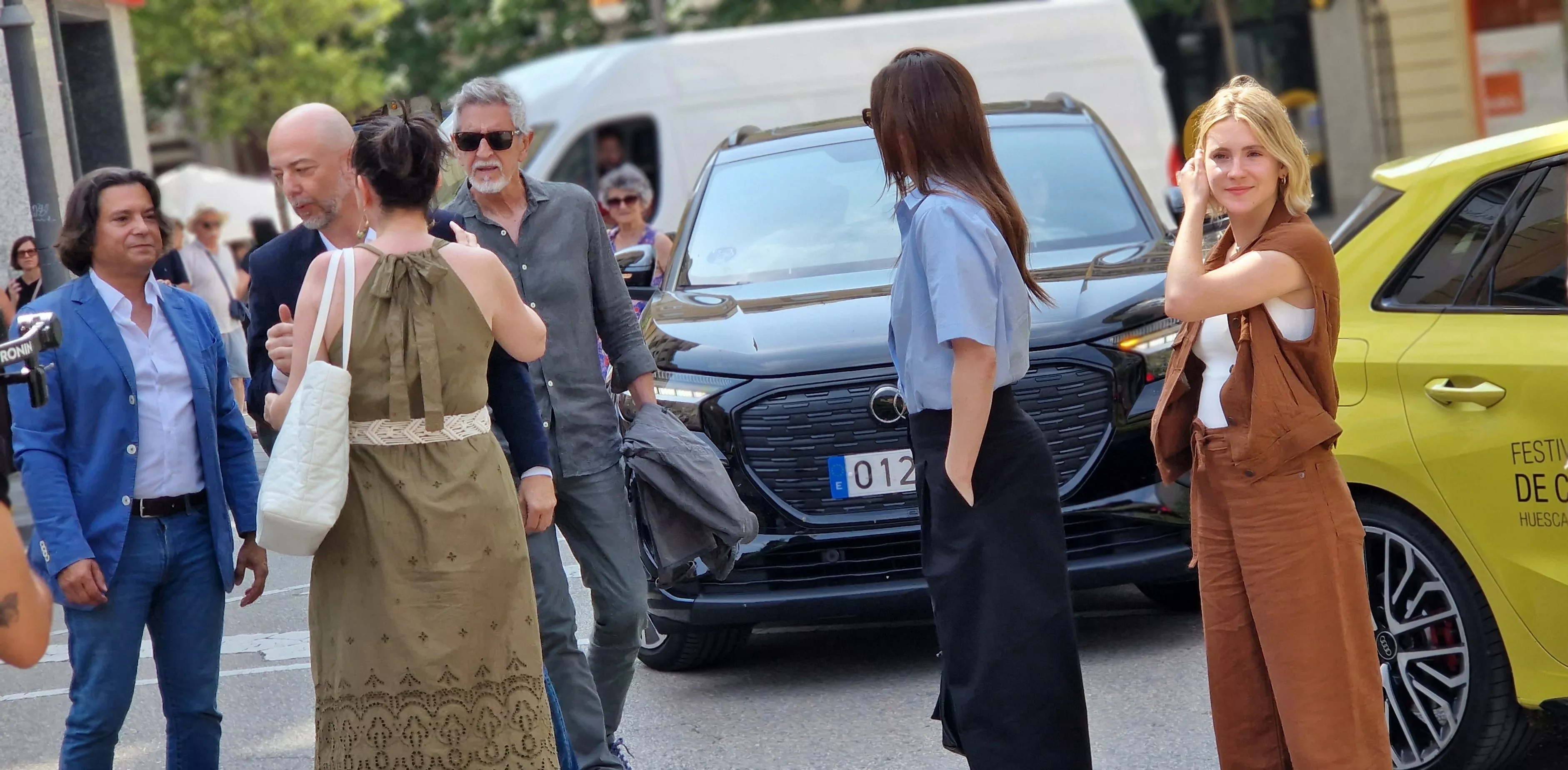 Llegada del equipo de "Parecido a un asesinato" a Huesca. Foto Myriam Martínez